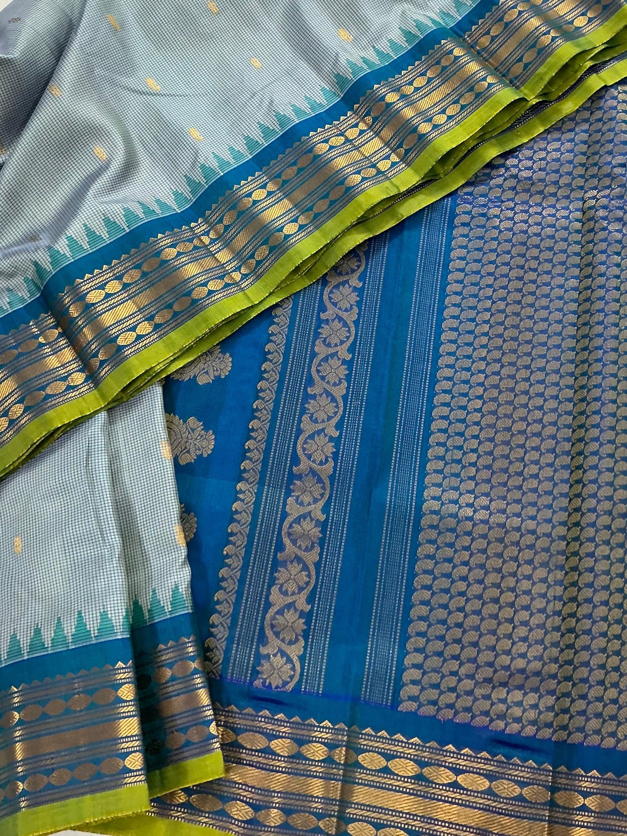 Kuttu Gadwal Silk