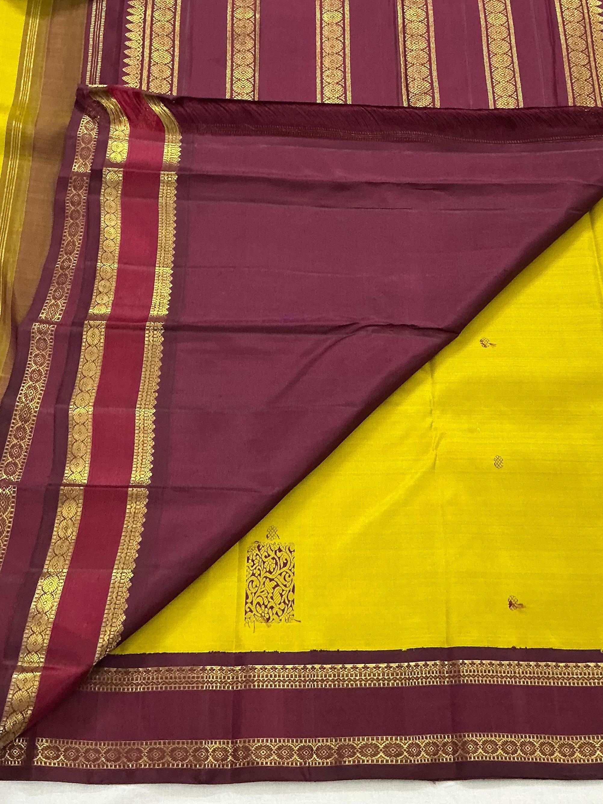 MYTHILI : Vintage Korvai Kanjivaram with Beetu Buttas