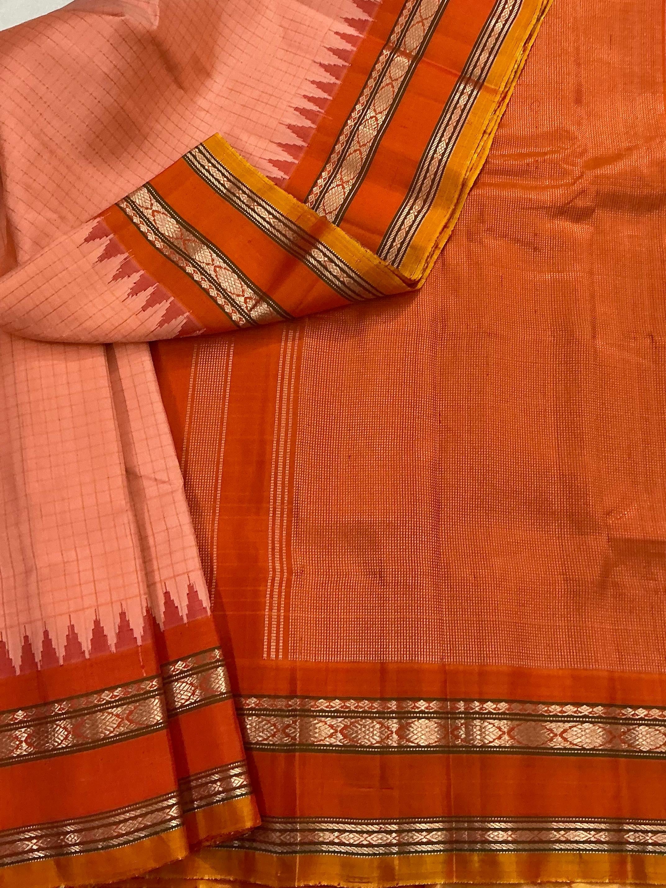 Kuttu Gadwal Silk
