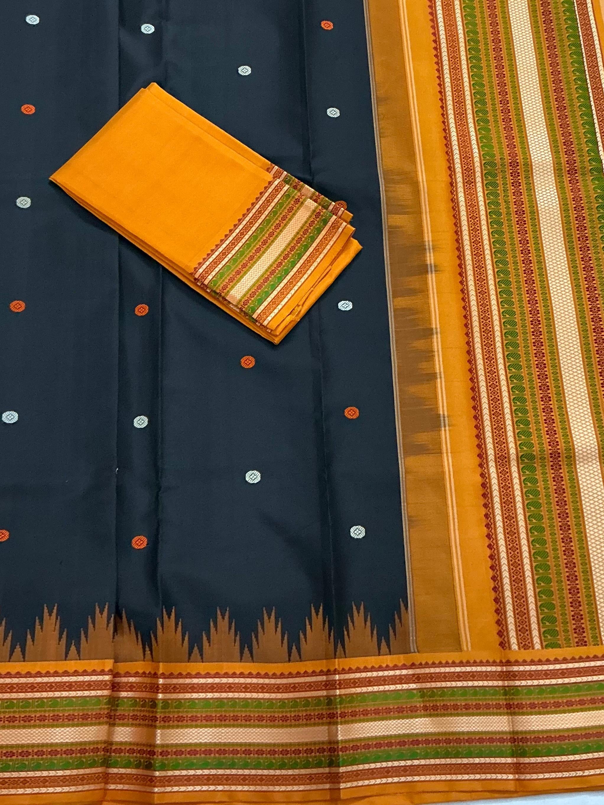 No Zari Korvai Kanjivaram Silk (Black)