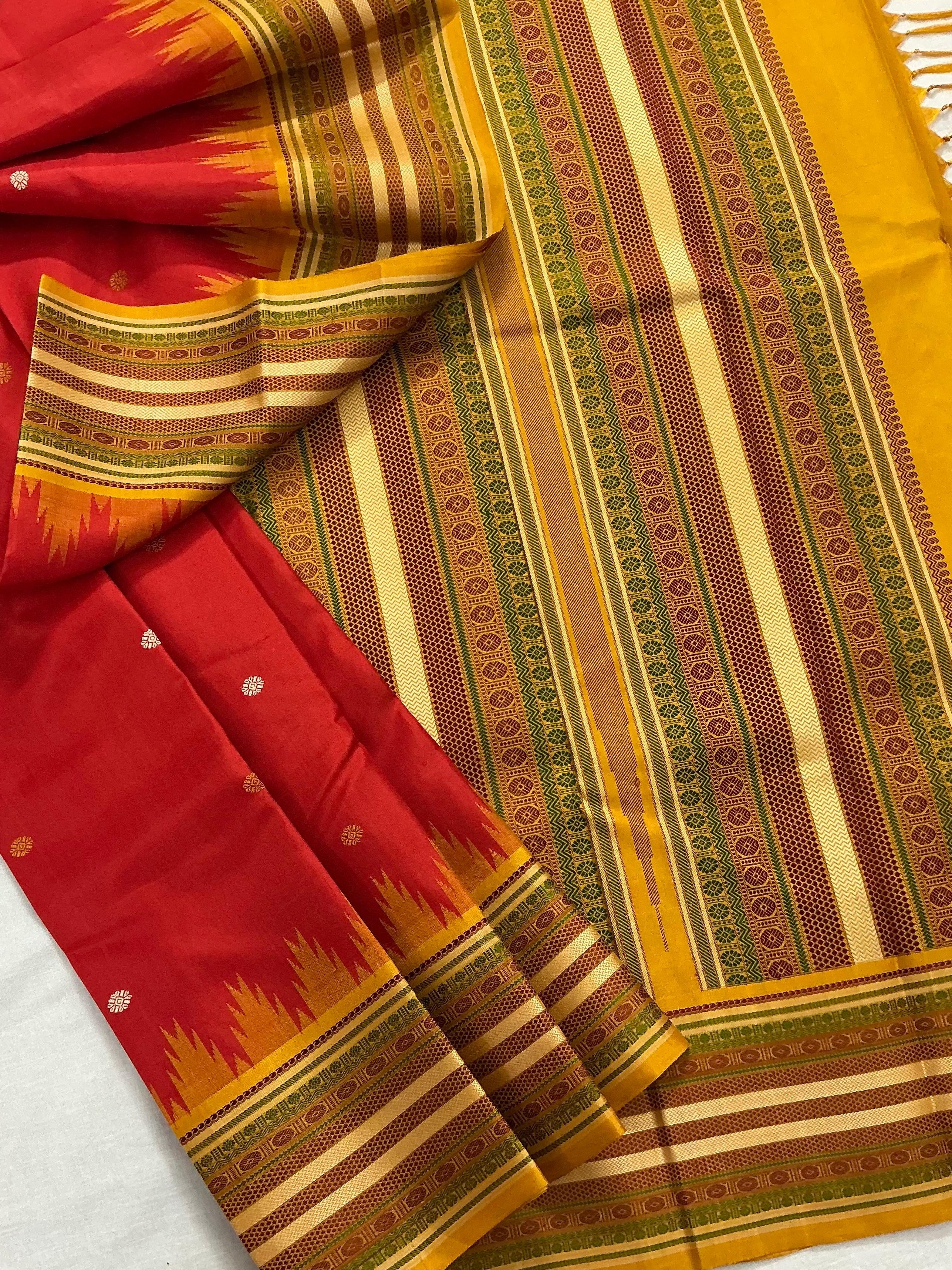 No Zari Korvai Kanjivaram Silk (Red)