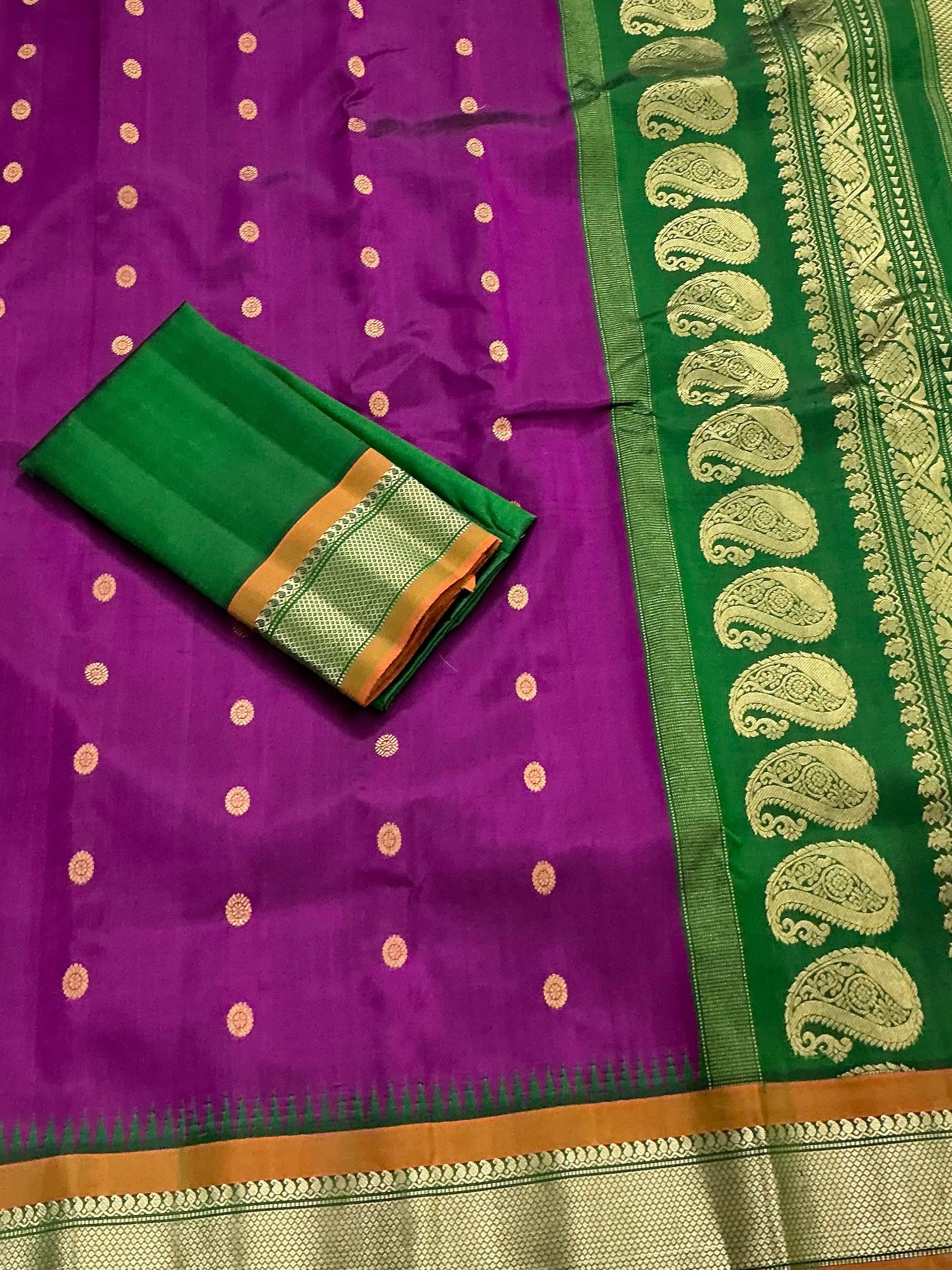 Kuttu Gadwal Silk