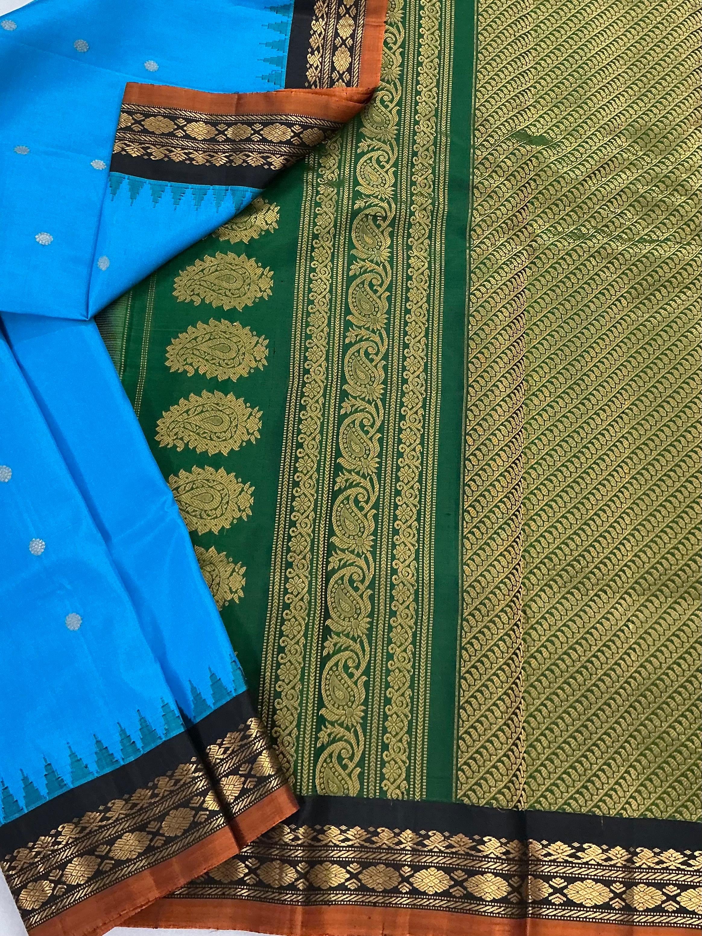 Kuttu Gadwal Silk