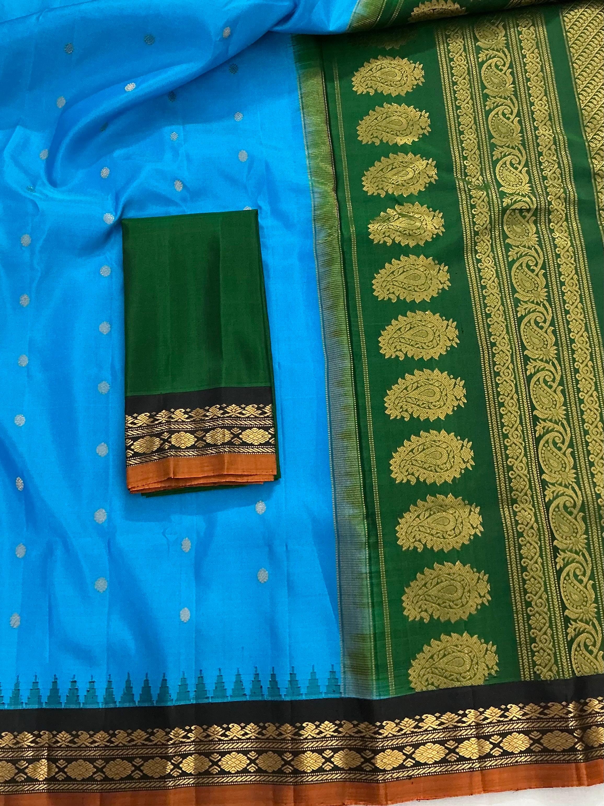 Kuttu Gadwal Silk