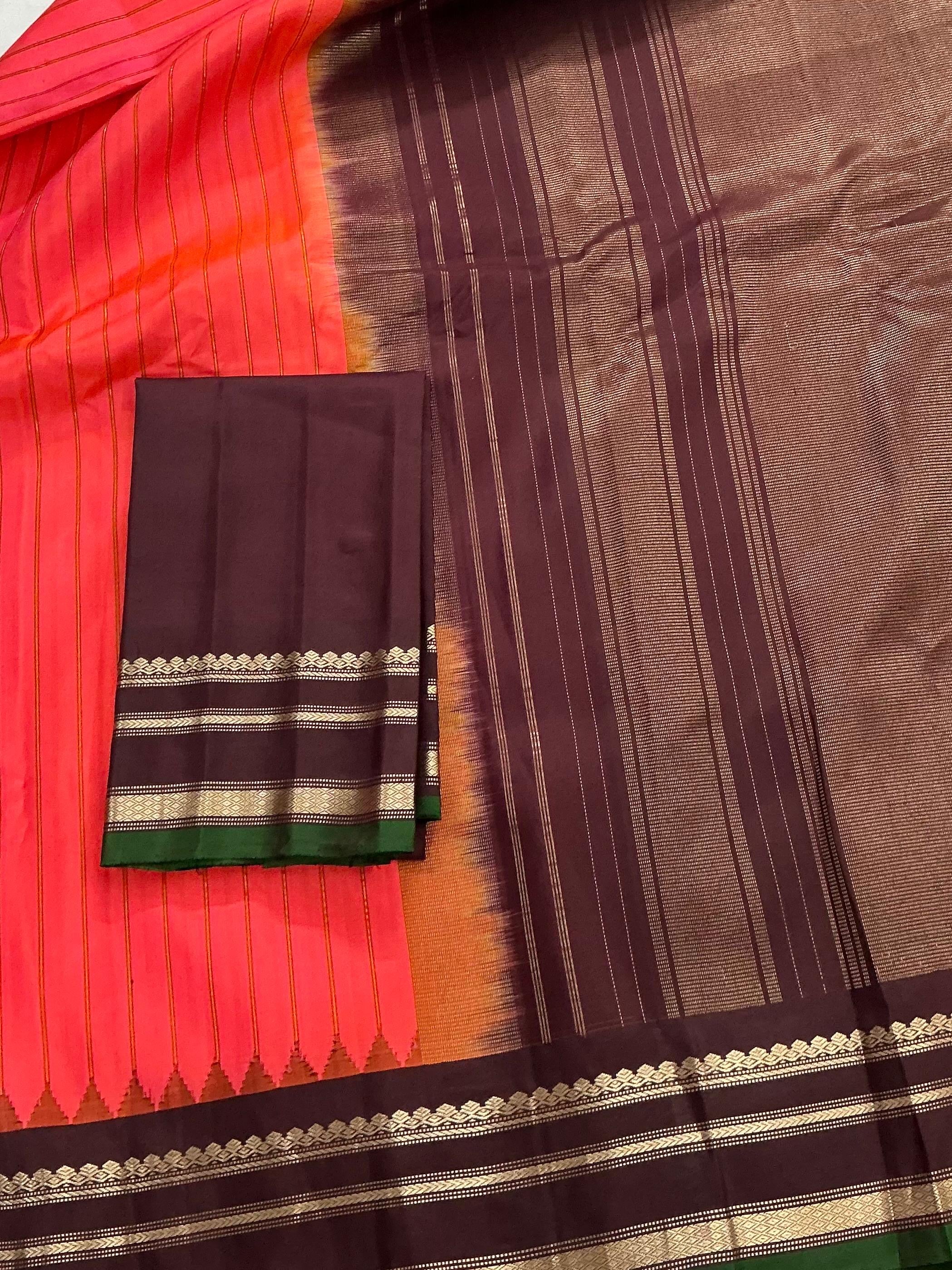 Kuttu Gadwal Silk