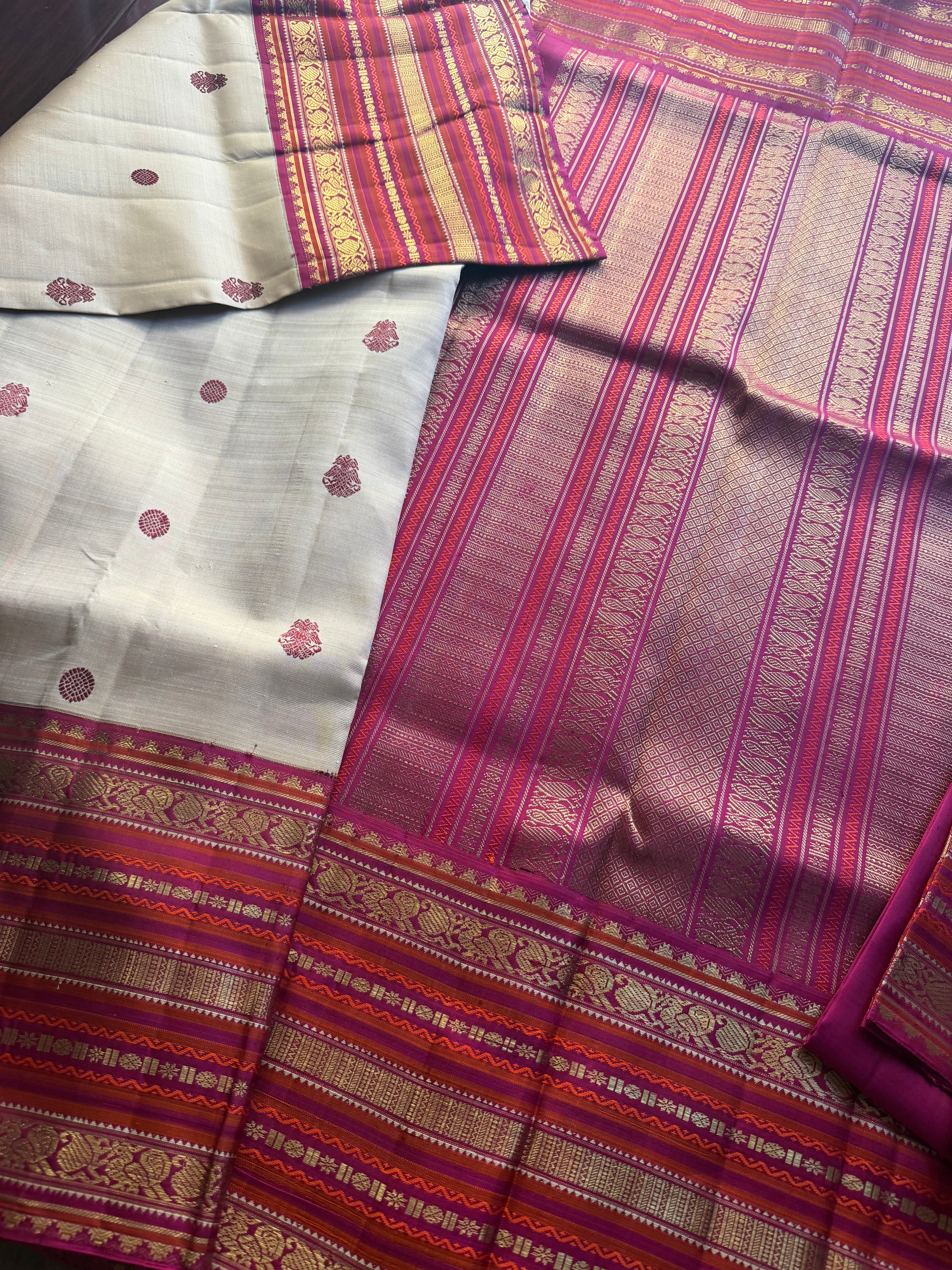 MYTHILI : Vintage Korvai Kanjivaram