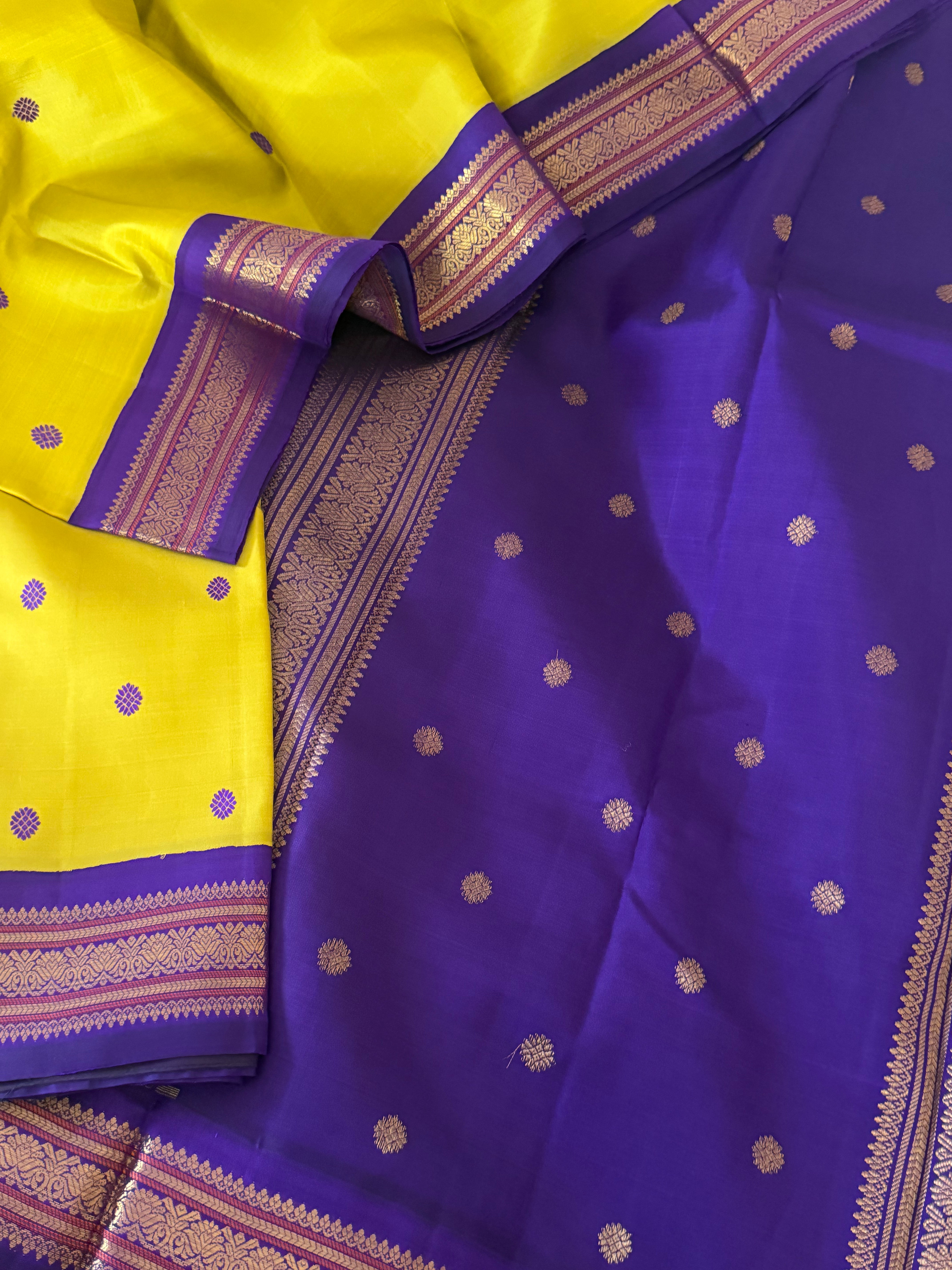 MYTHILI : Vintage Korvai Kanjivaram (Sampanga Green)
