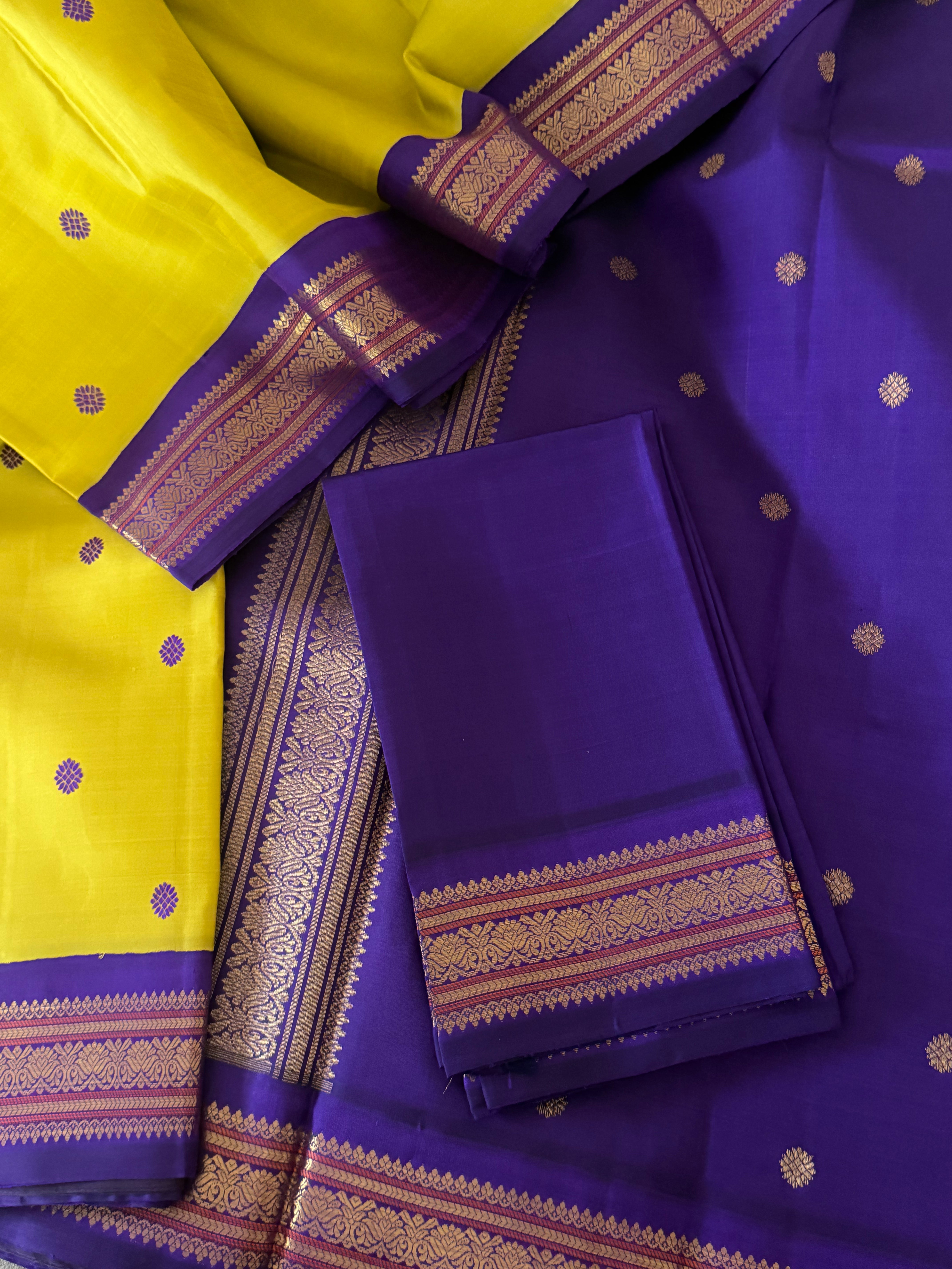 MYTHILI : Vintage Korvai Kanjivaram (Sampanga Green)