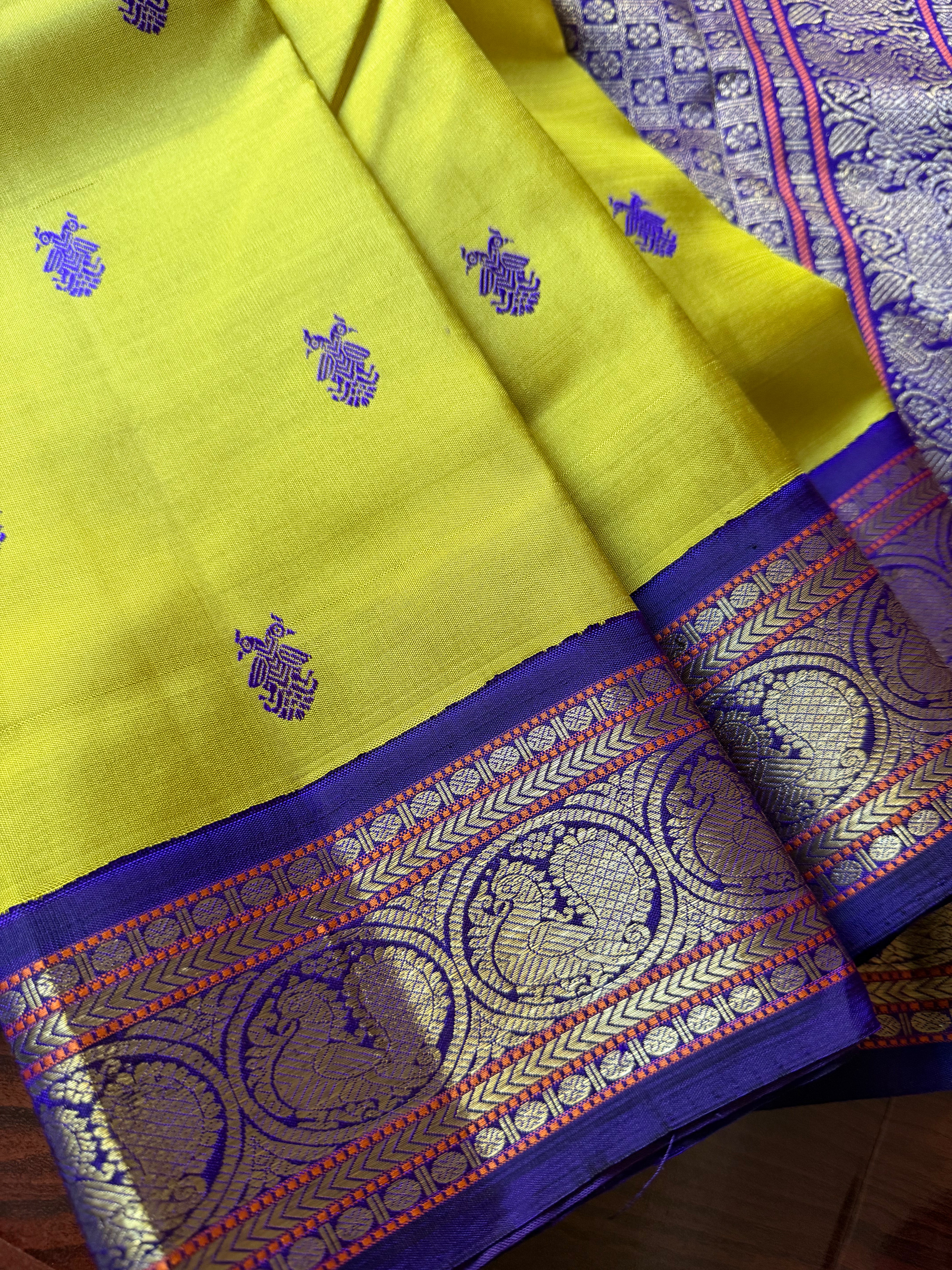 MYTHILI:  Sampanga (Gandaberunda buttas)