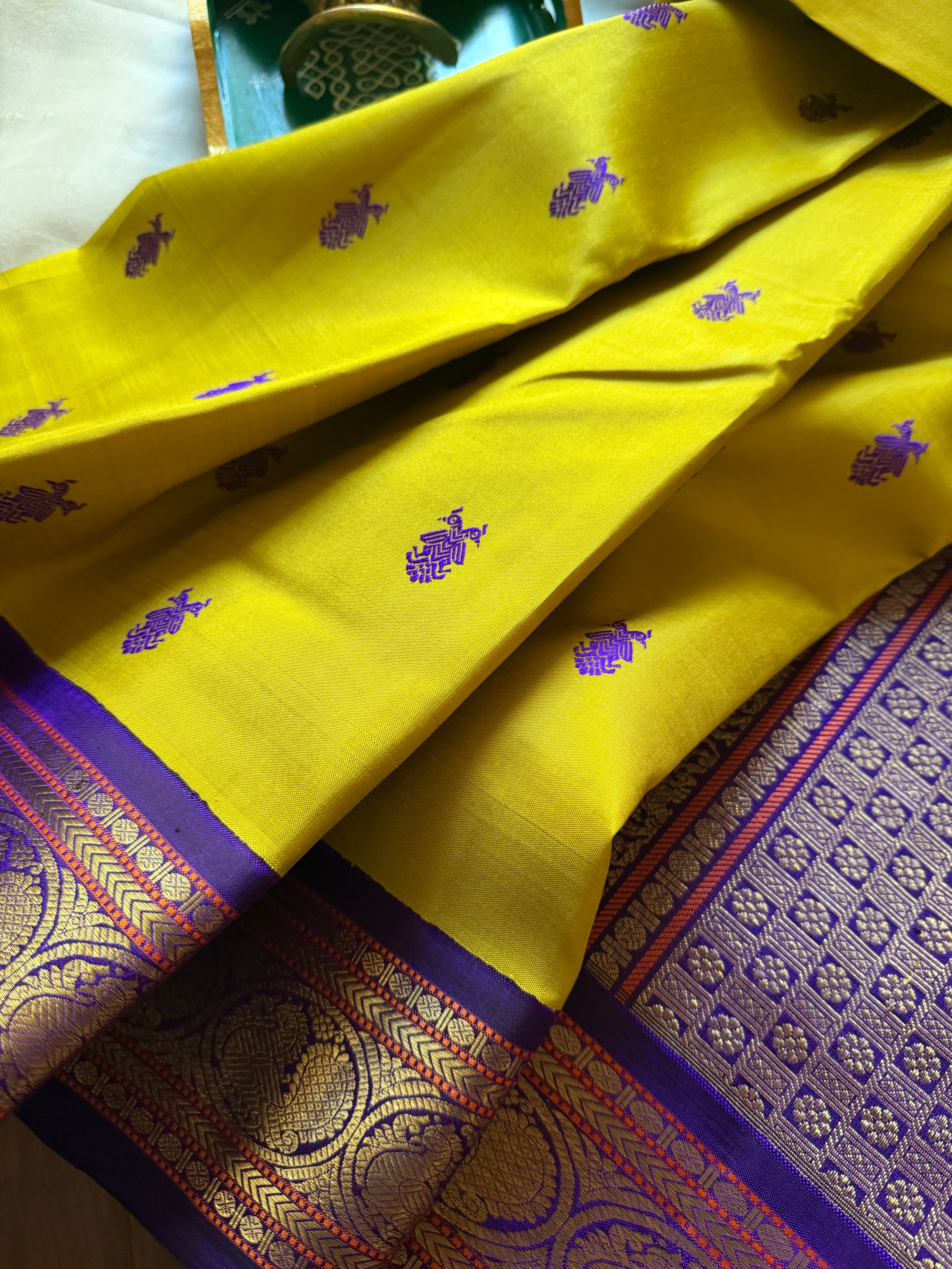 MYTHILI:  Sampanga (Gandaberunda buttas)