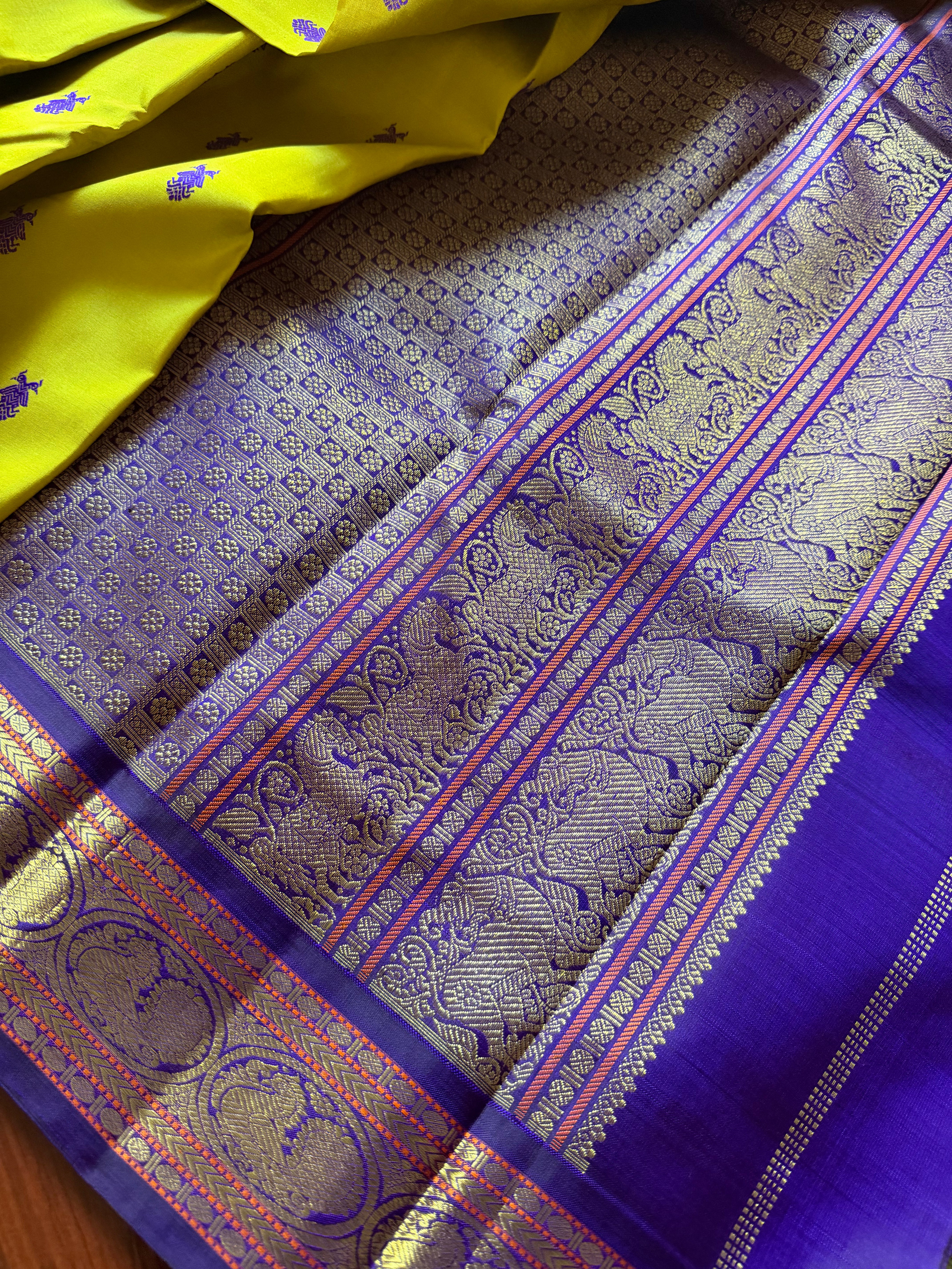 MYTHILI:  Sampanga (Gandaberunda buttas)