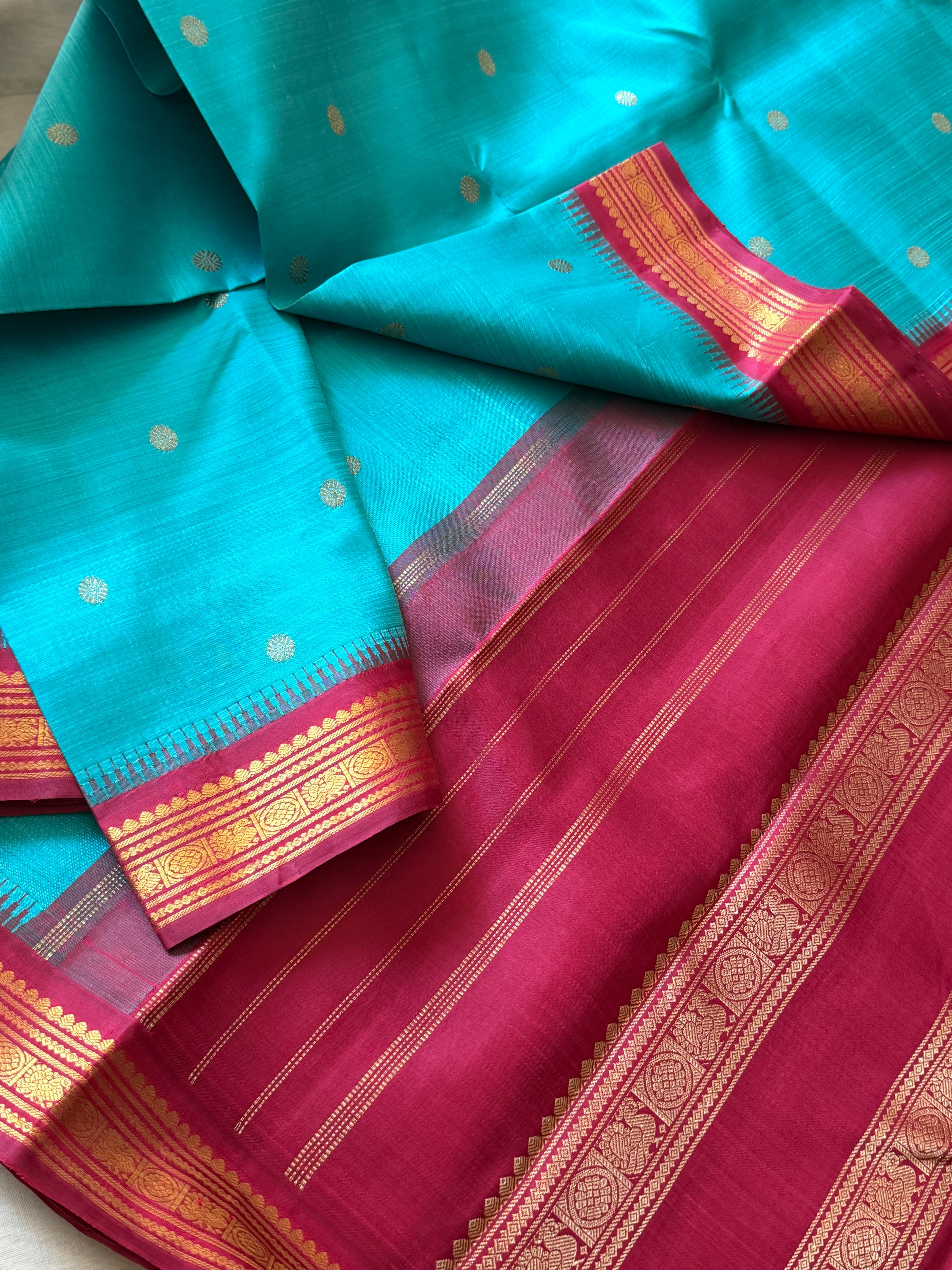 Maathey : Small border Korvai Kanjivaram Silk