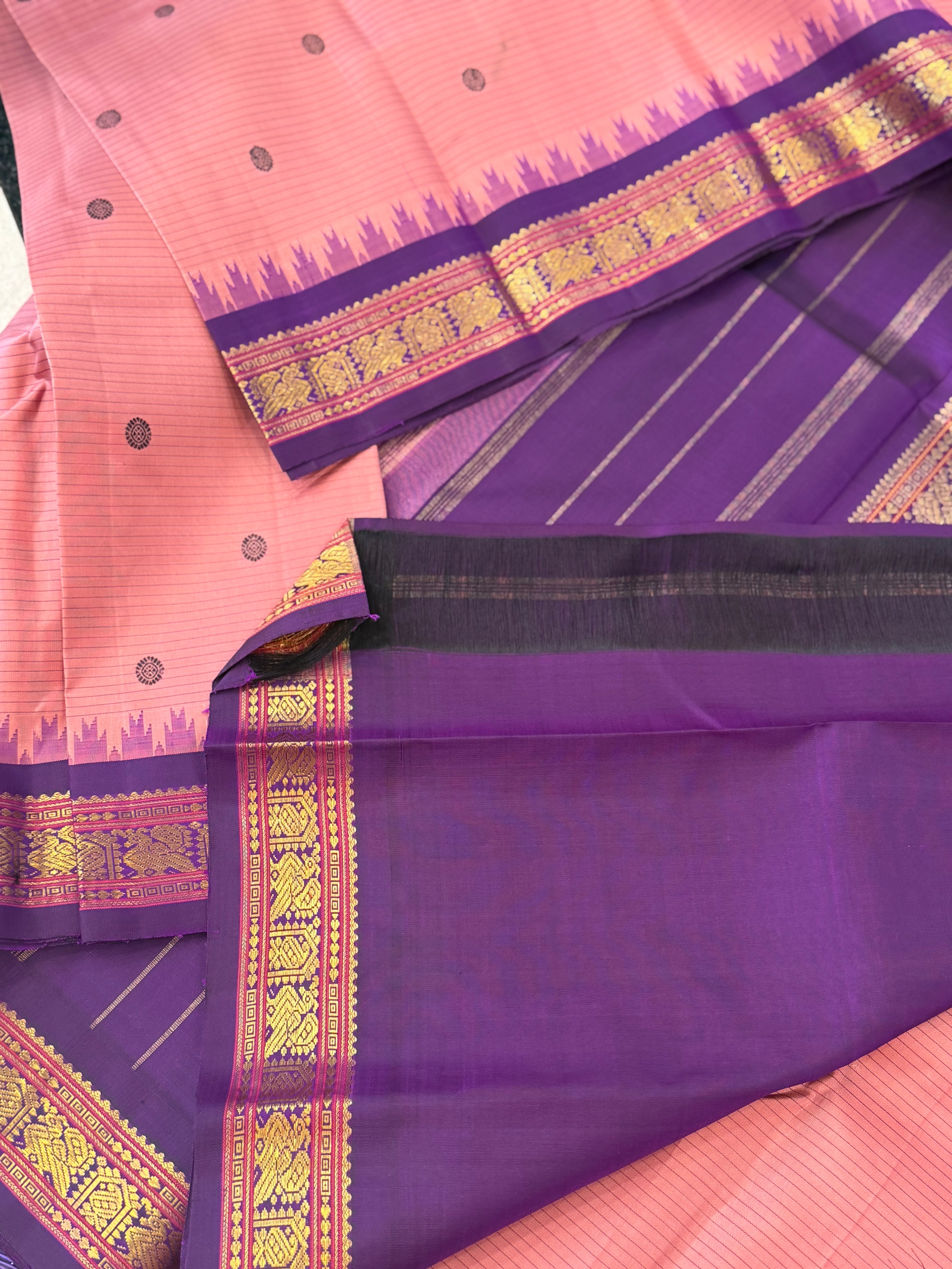 Maathey : Korvai Kanjvaram with temple borders