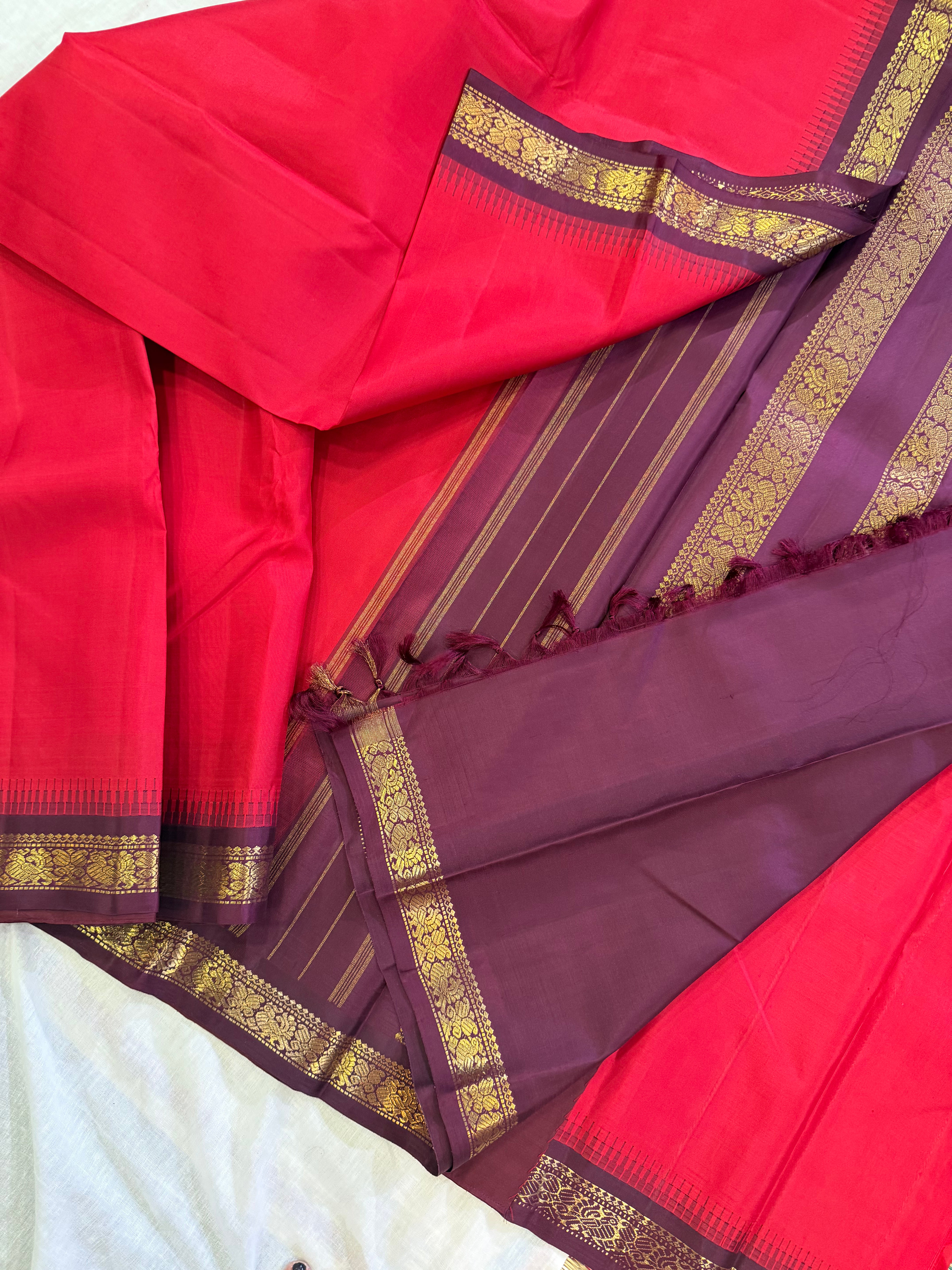 Maathey : Korvai Kanjvaram with temple borders