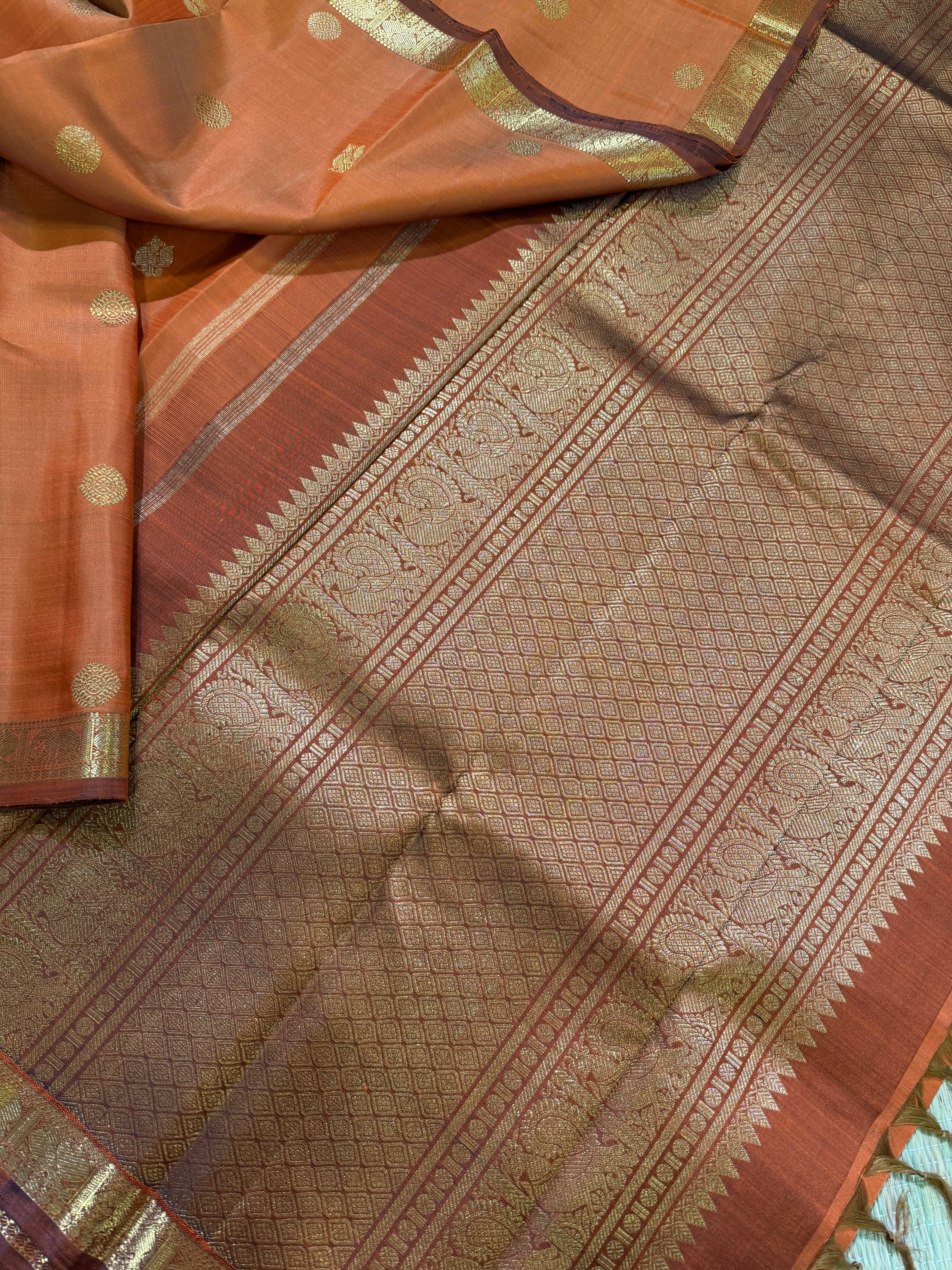 Swara - Essential Kanjivarams