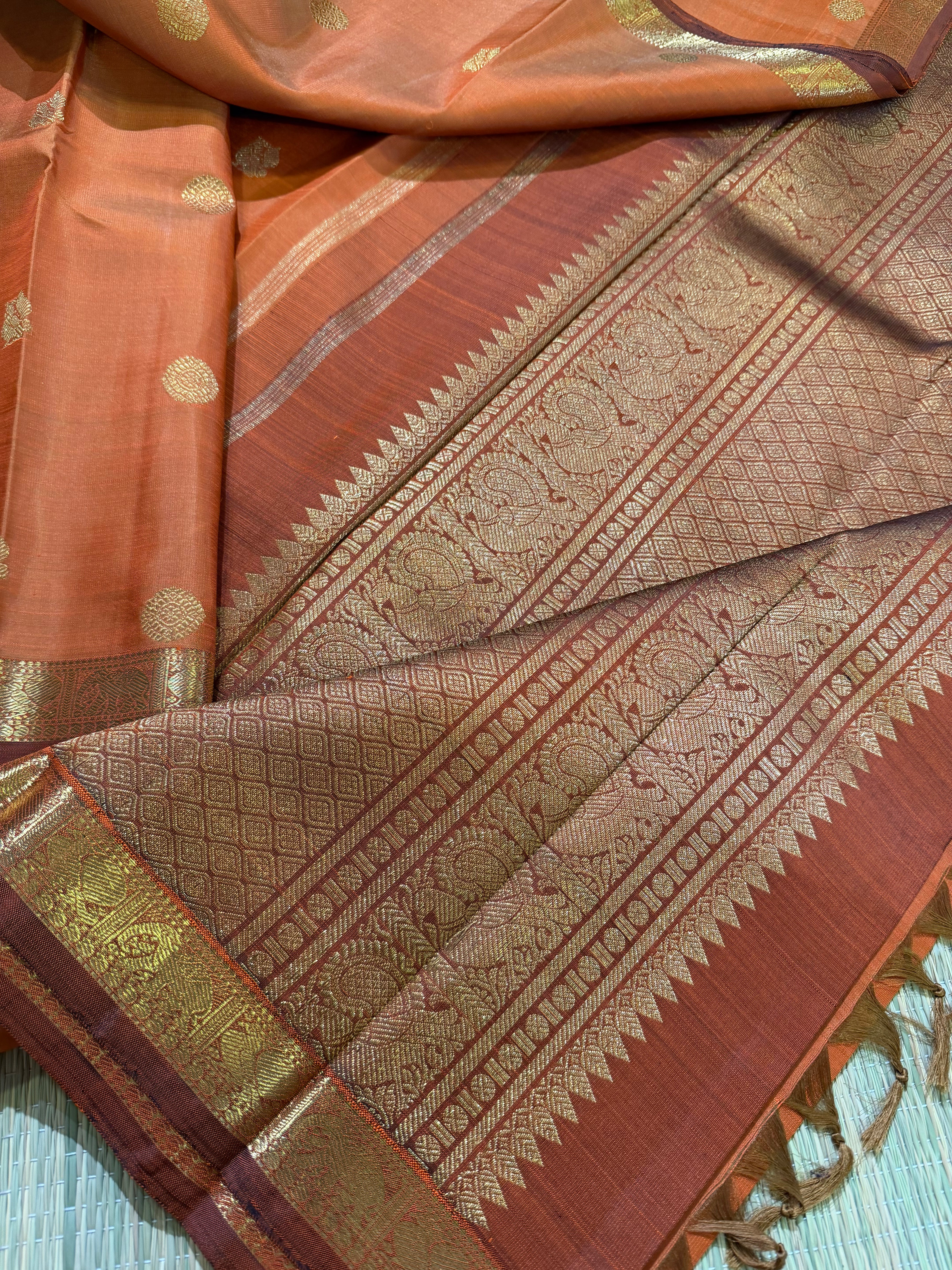 Swara - Essential Kanjivarams