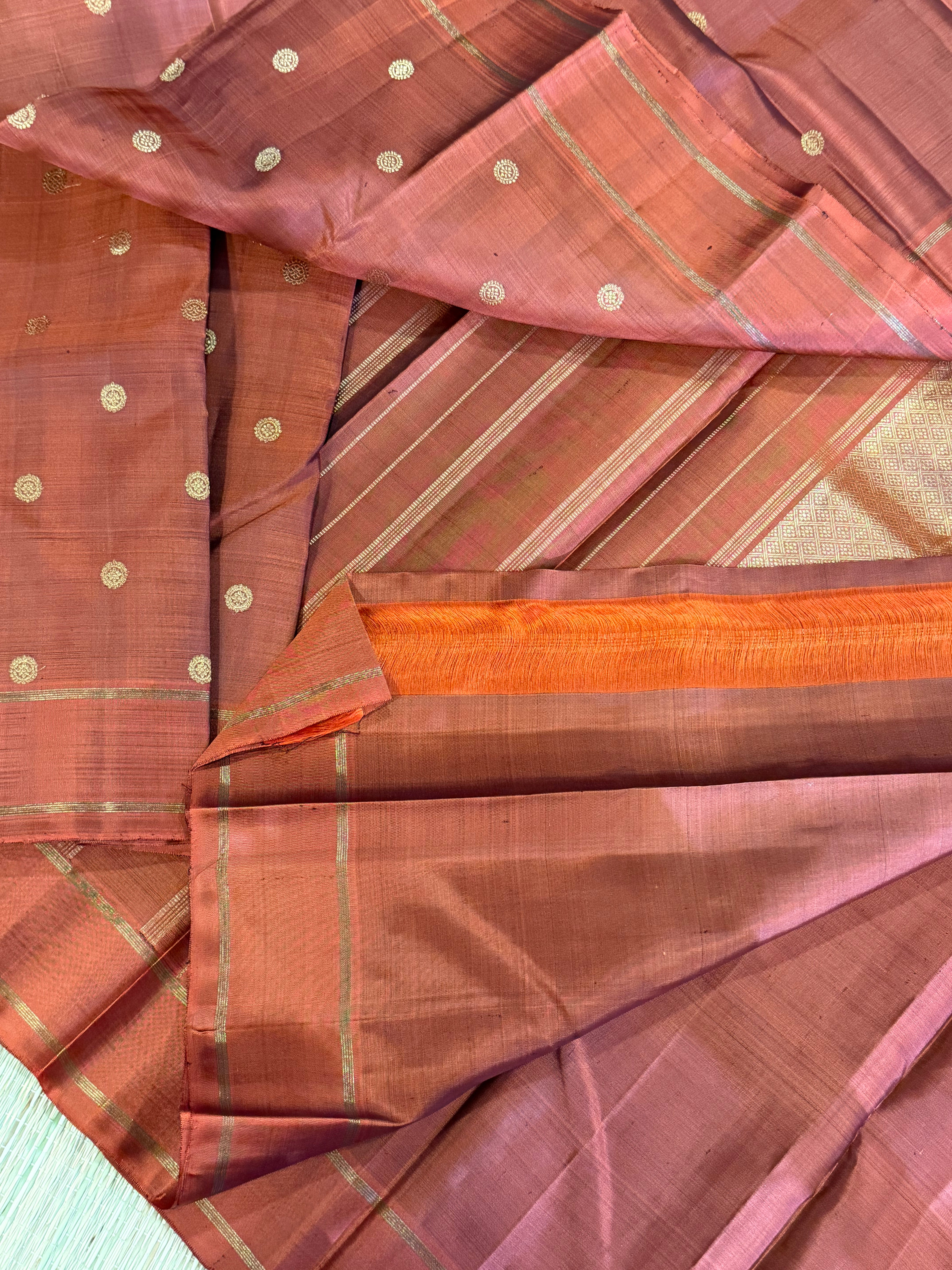 Swara - Essential Kanjivarams