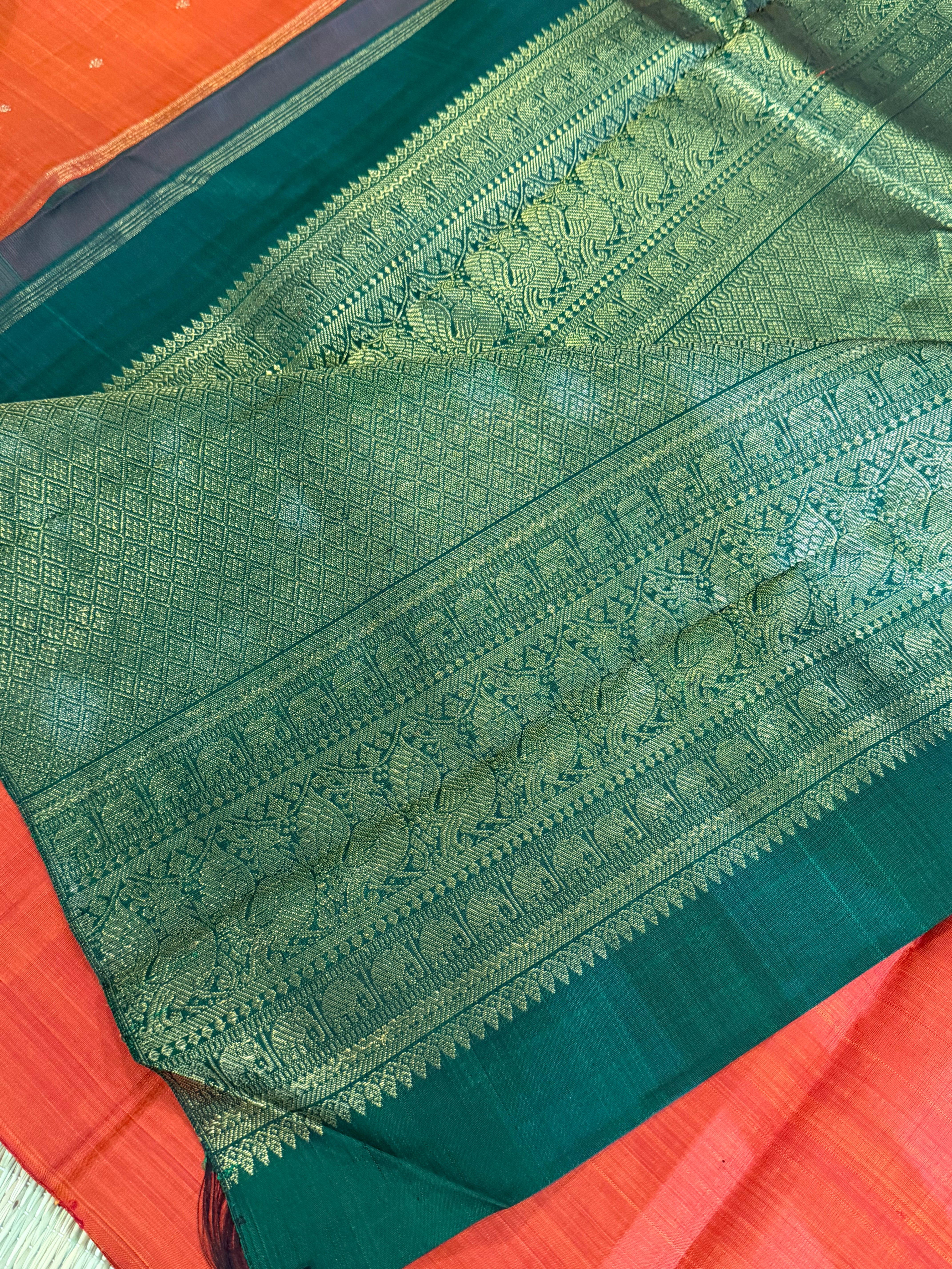 Swara - Essential Kanjivarams