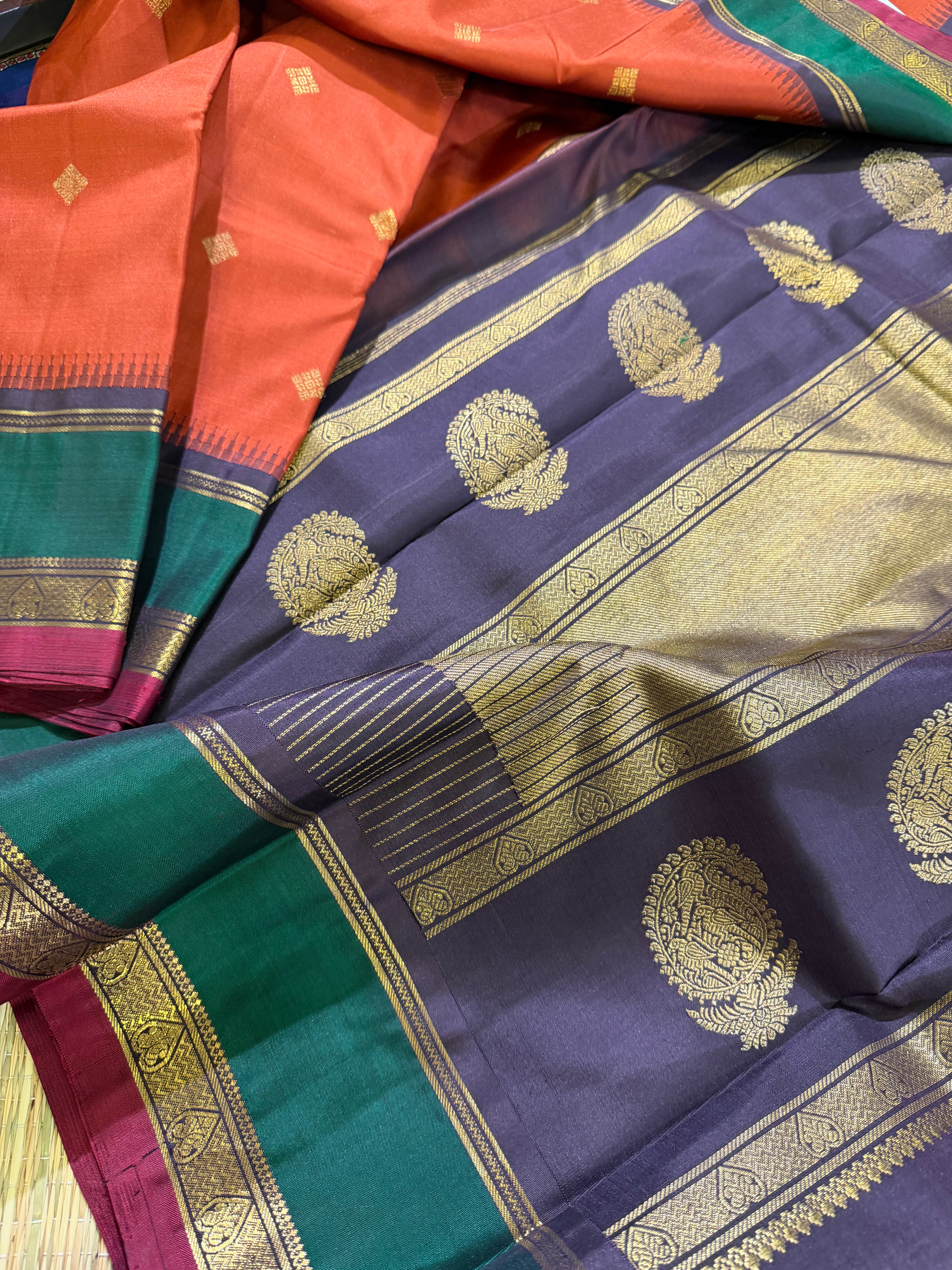 Maathey : Korvai Kanjvaram with temple borders