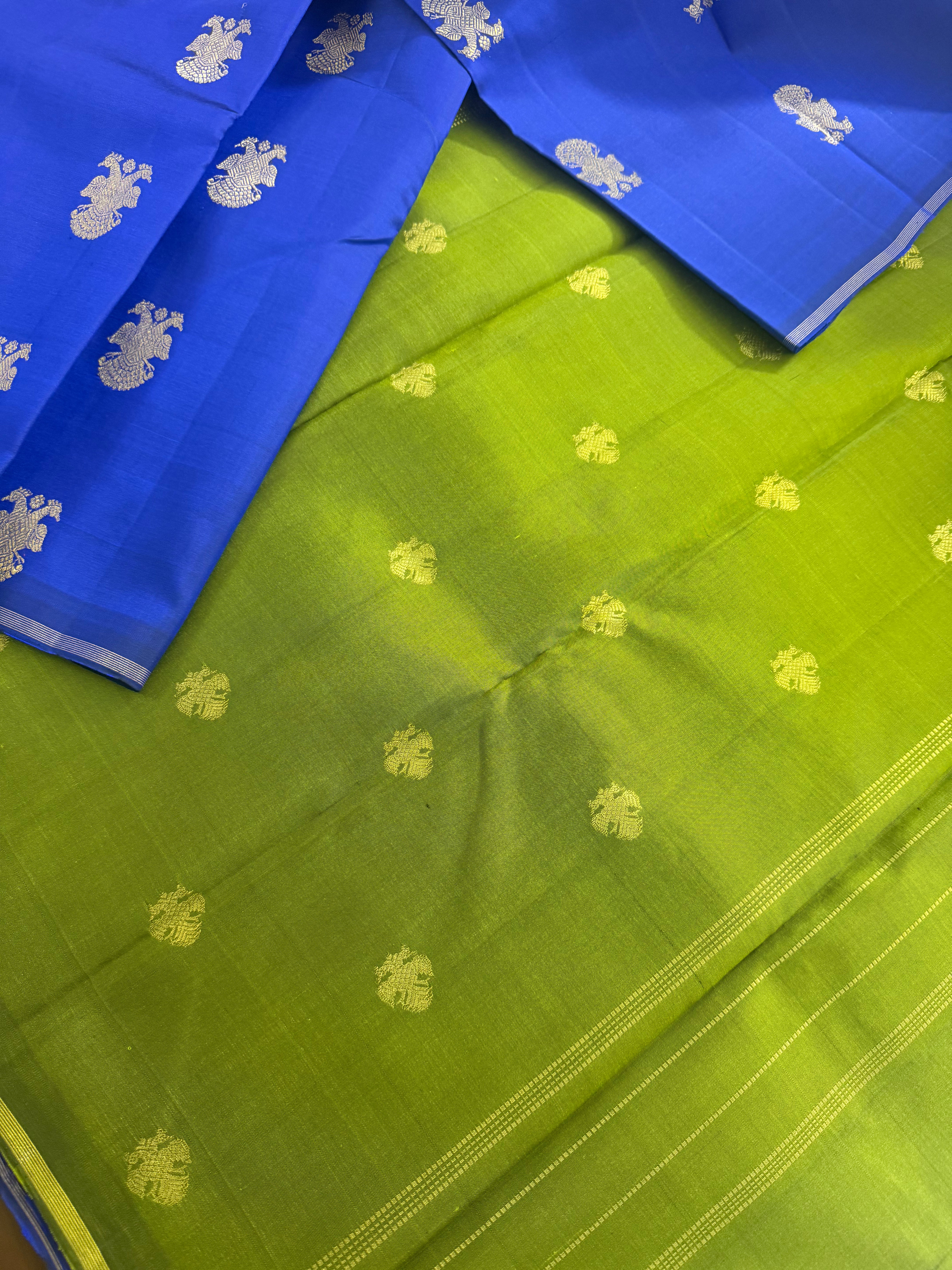 Swara: Borderless Kanjivaram Silk (Gandaberunda Motifs)