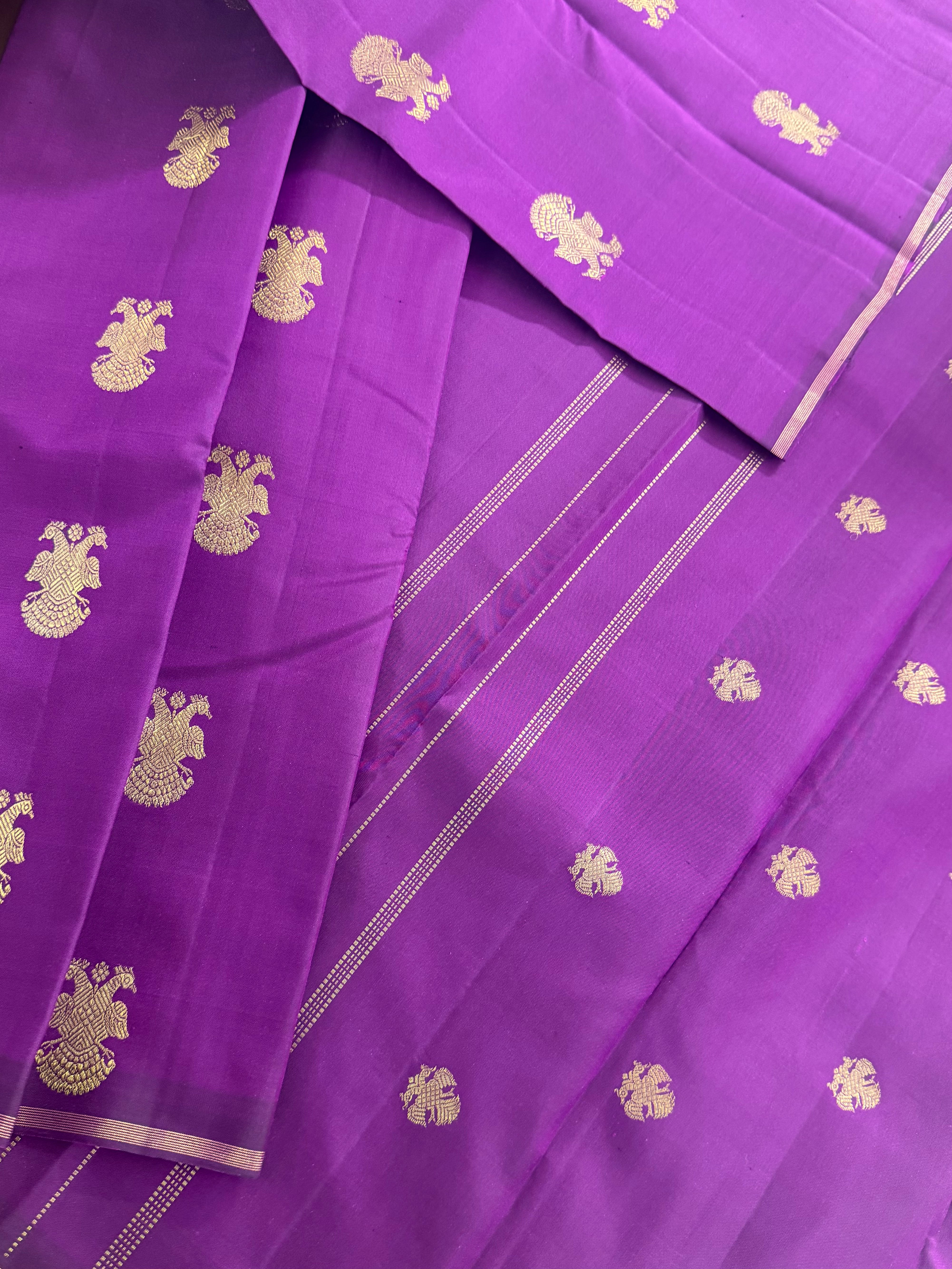 Swara: Borderless Kanjivaram Silk (Gandaberunda Motifs)