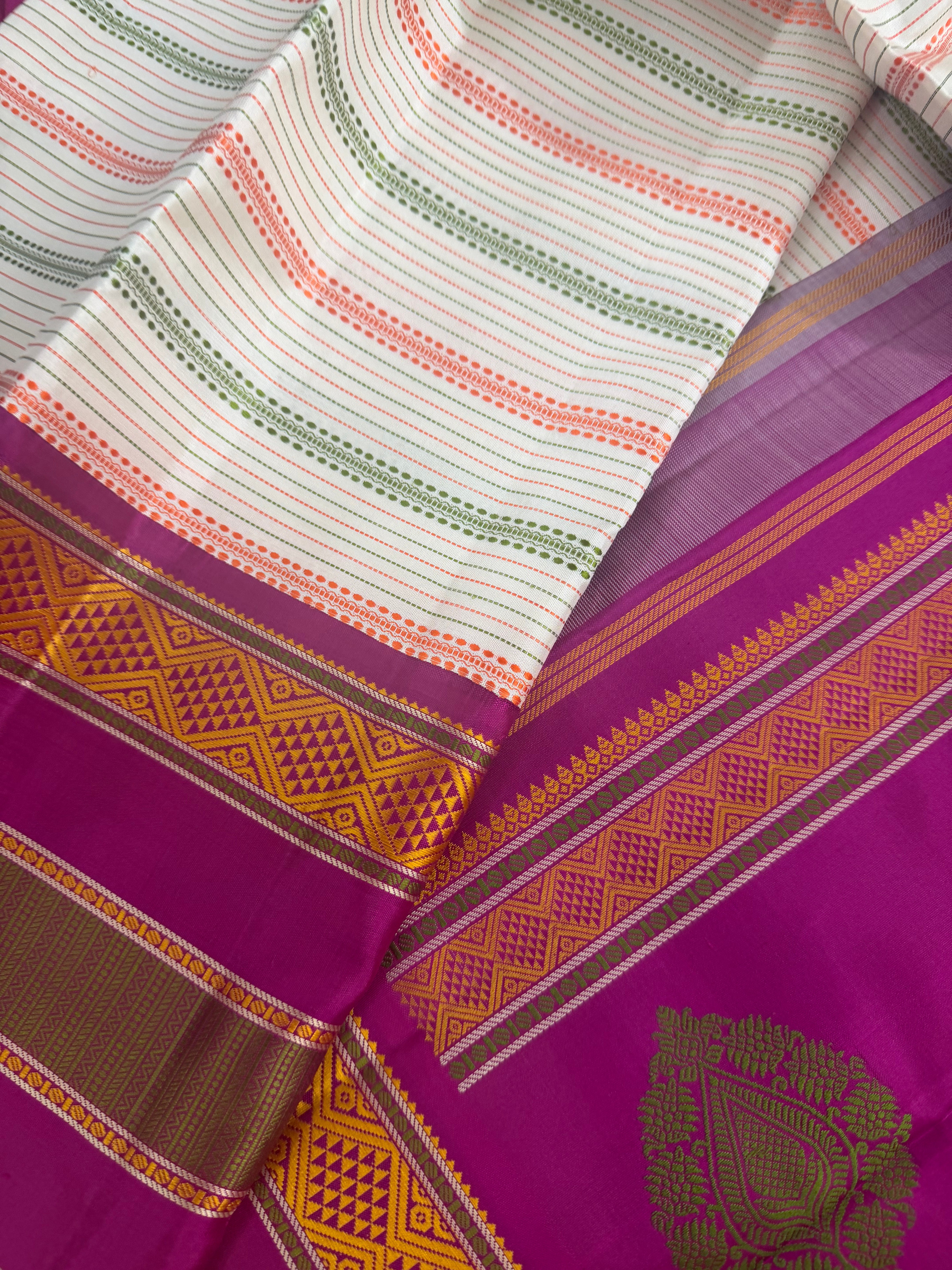 No Zari Korvai Kanjivaram Silk (Offwhite)