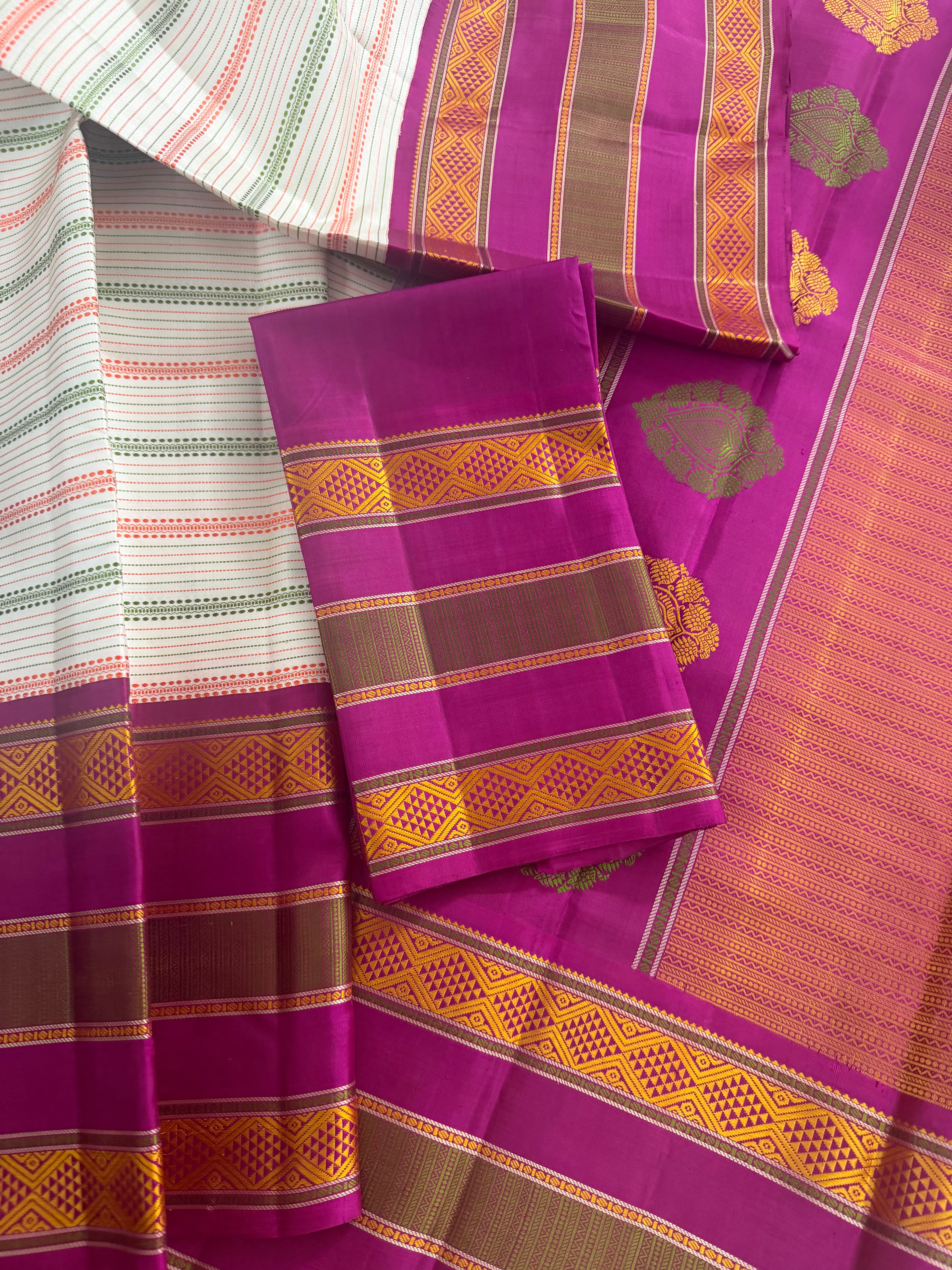 No Zari Korvai Kanjivaram Silk (Offwhite)