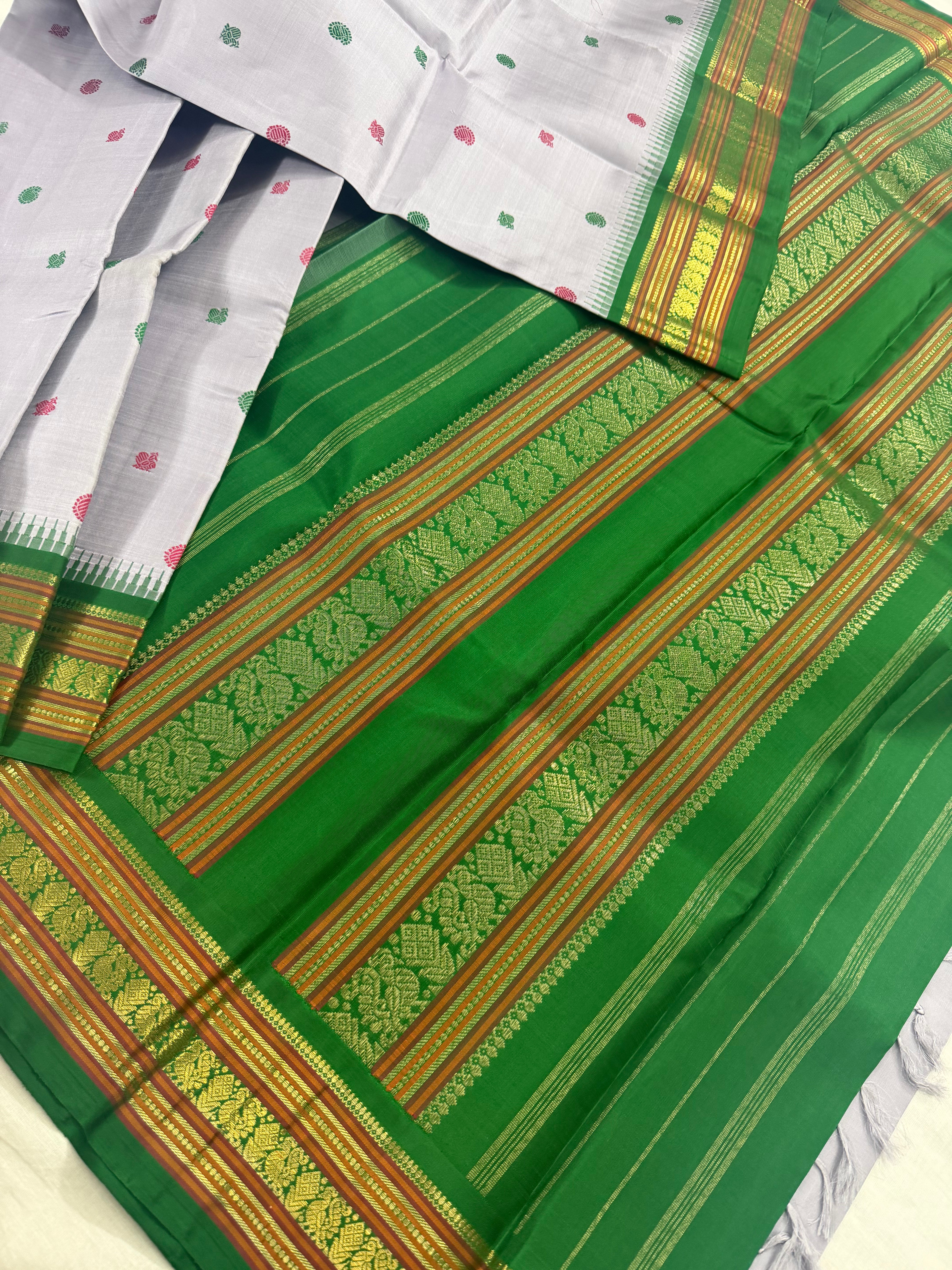 Korvai Kanjivaram Silk with silken motifs