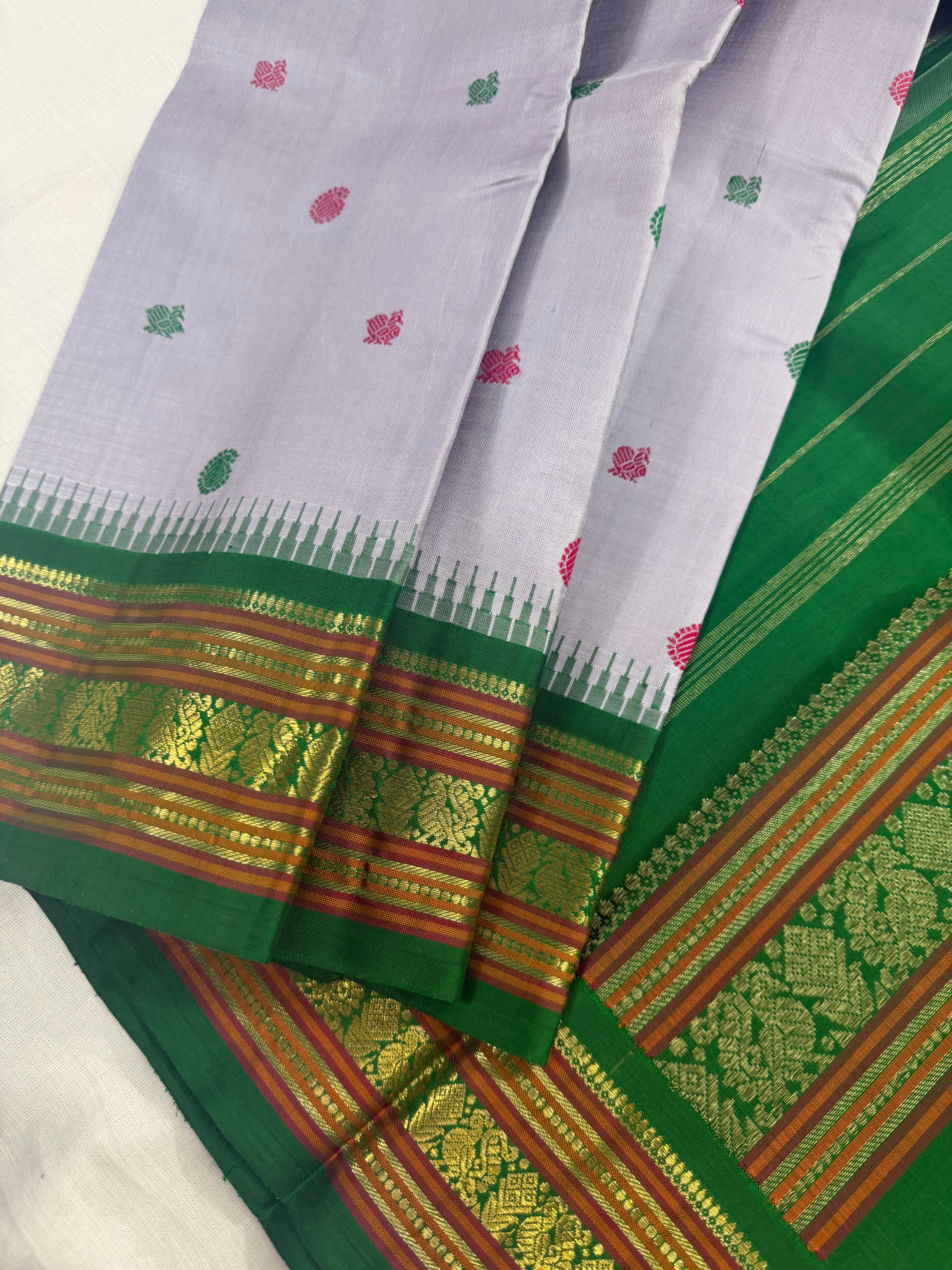 Korvai Kanjivaram Silk with silken motifs