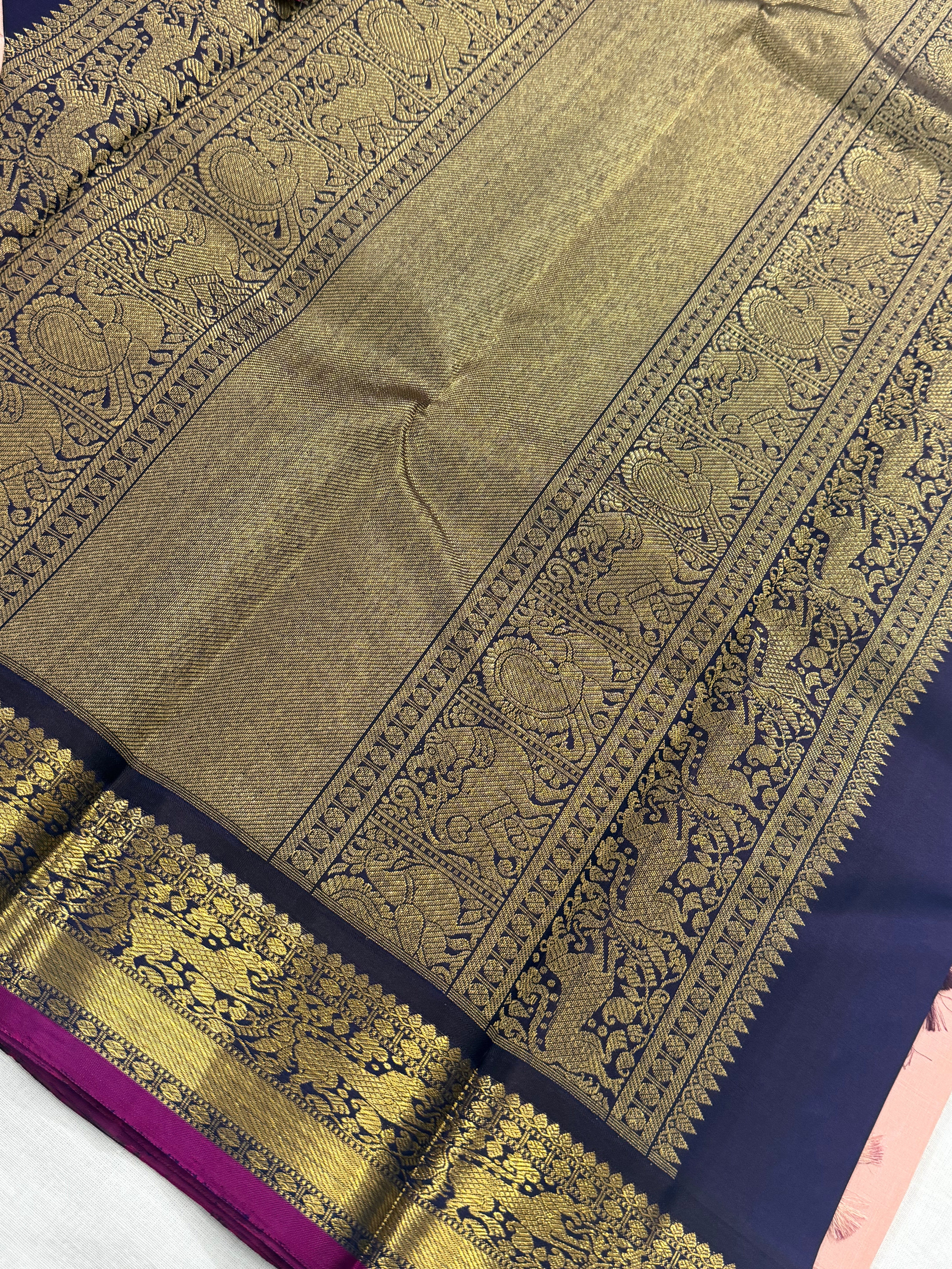 Korvai Kanjivaram Silk with silken motifs