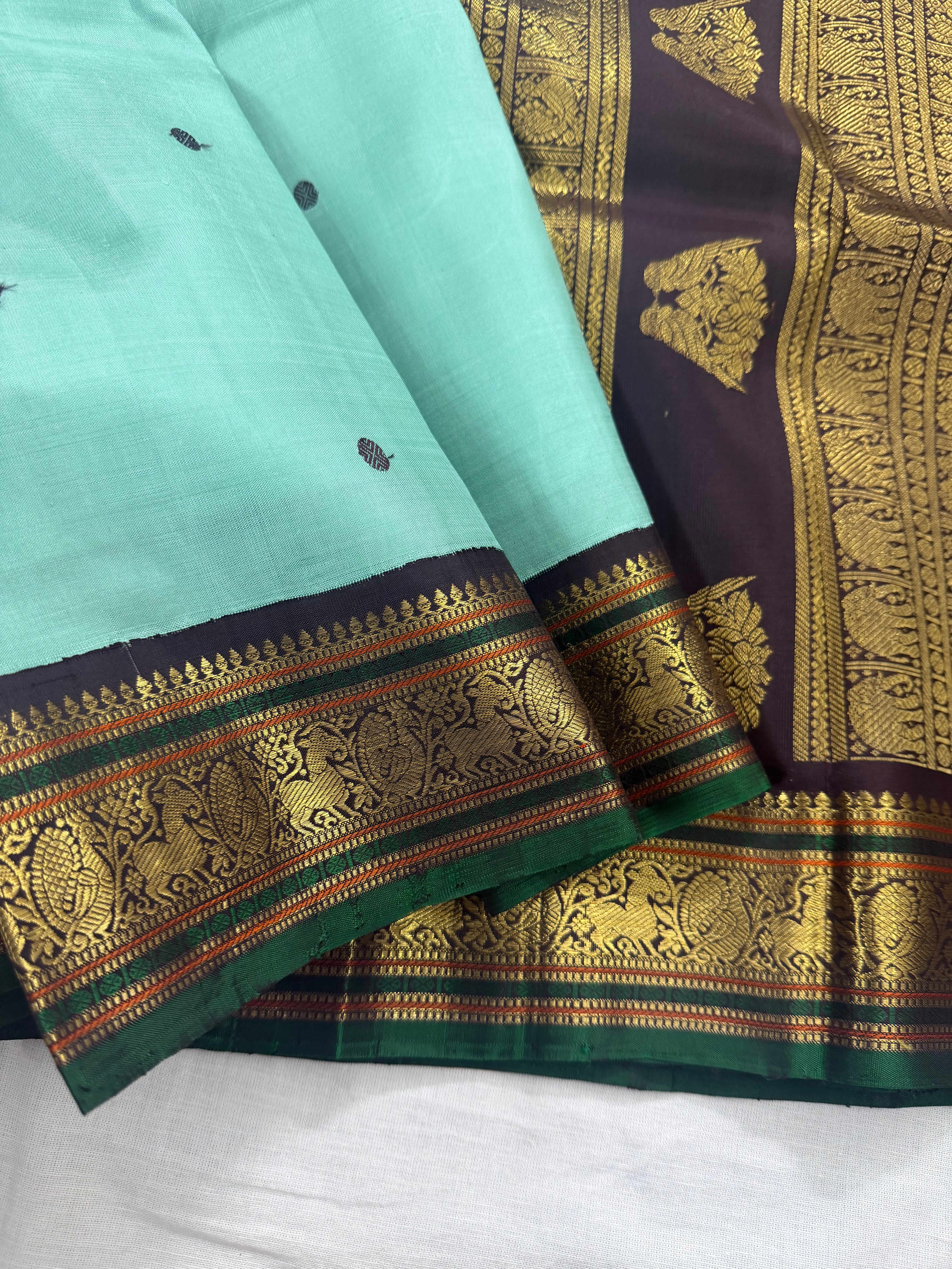 Korvai Kanjivaram Silk with silken motifs