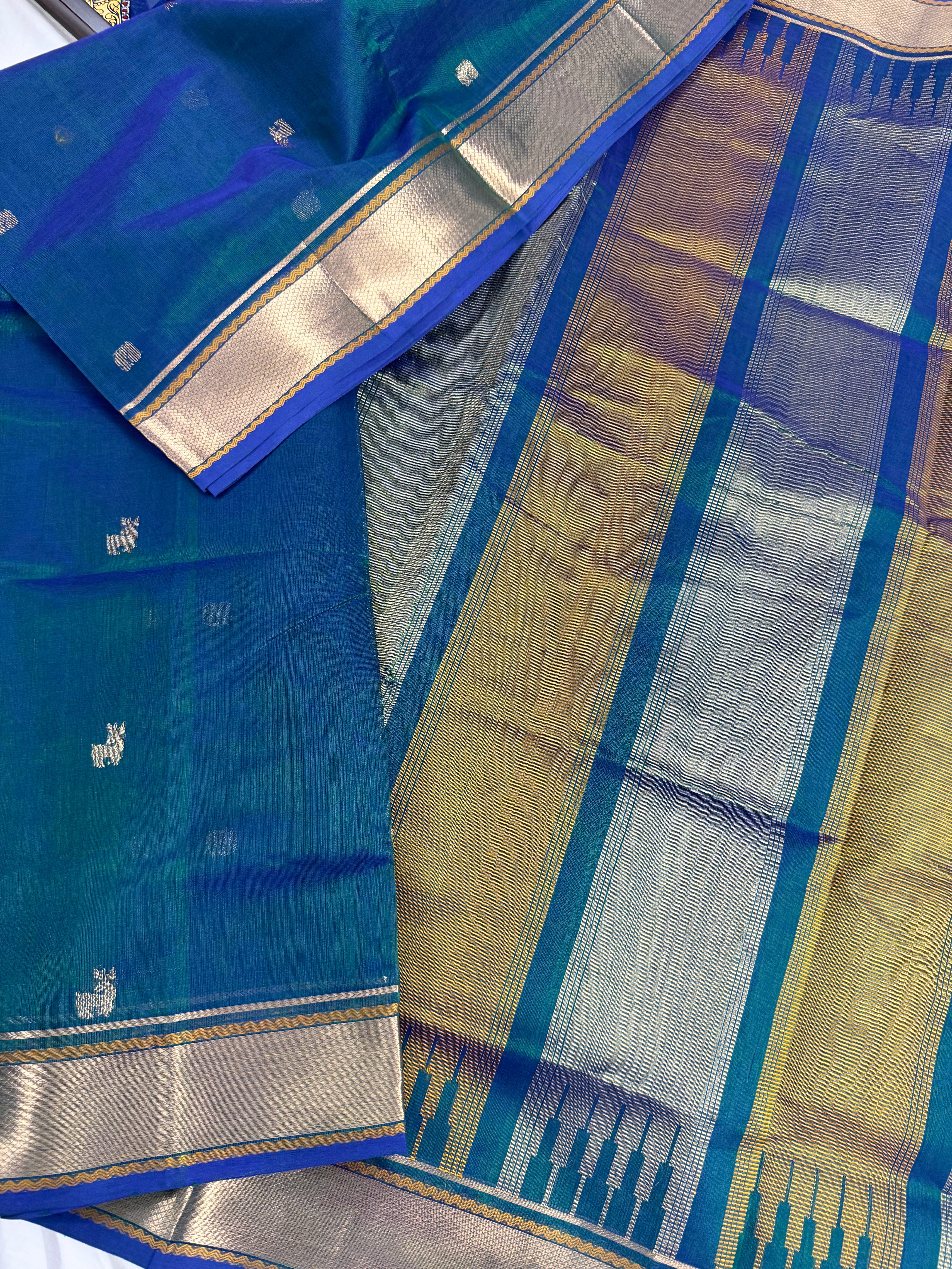Handwoven Silk Cotton with Zari motifs