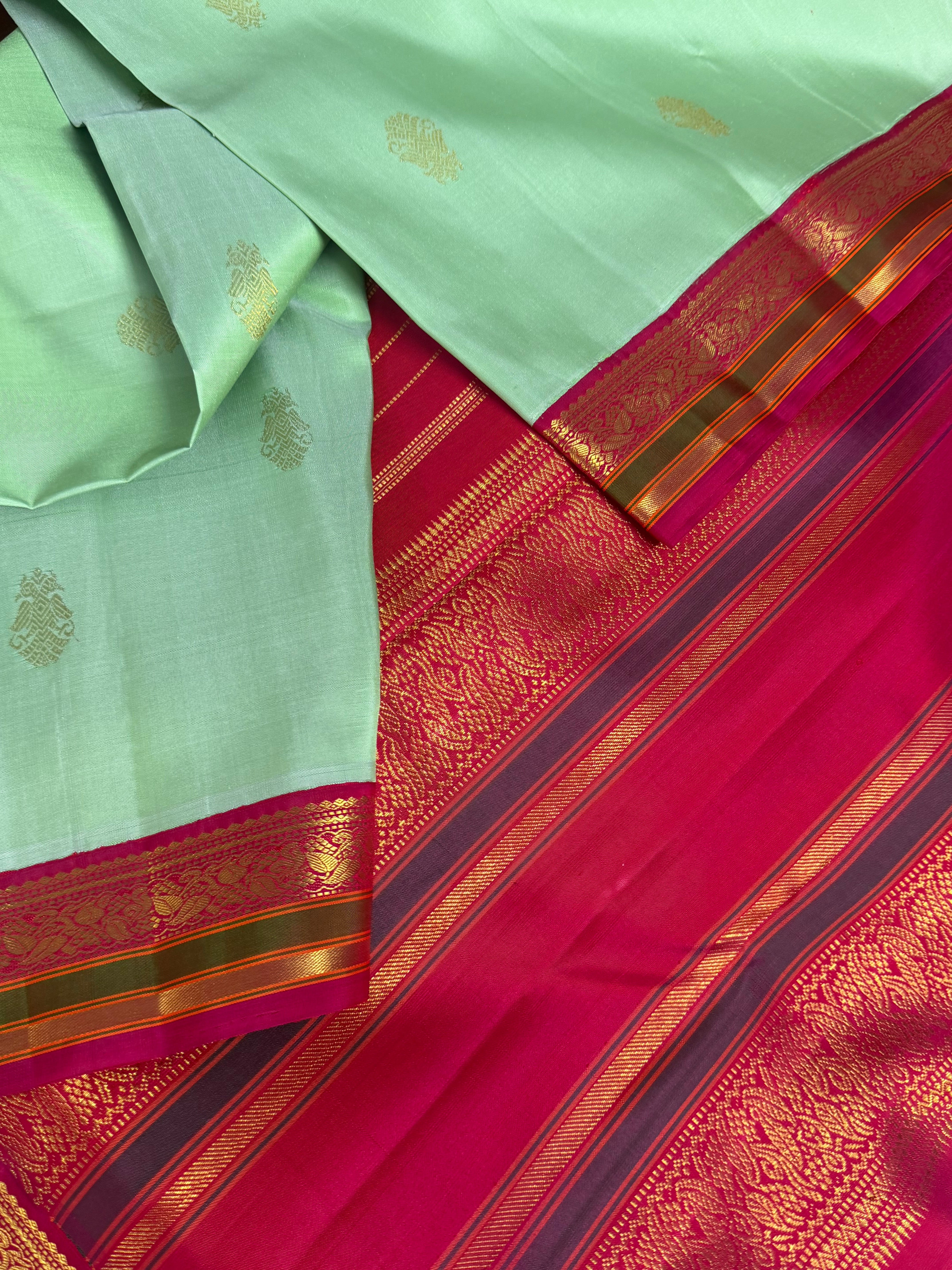 Maathey : Small border Korvai Kanjivaram Silk