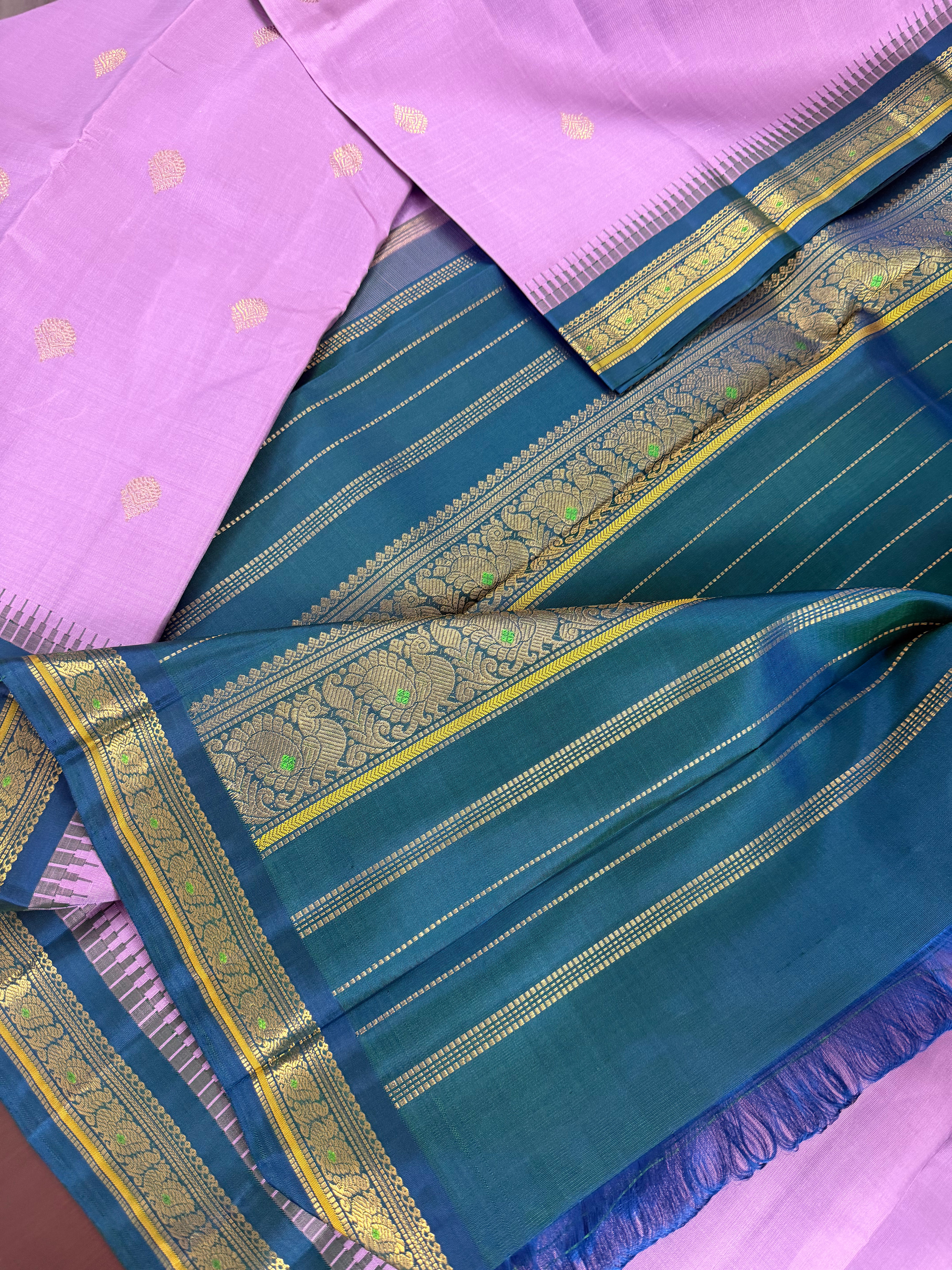Maathey : Small border Korvai Kanjivaram Silk