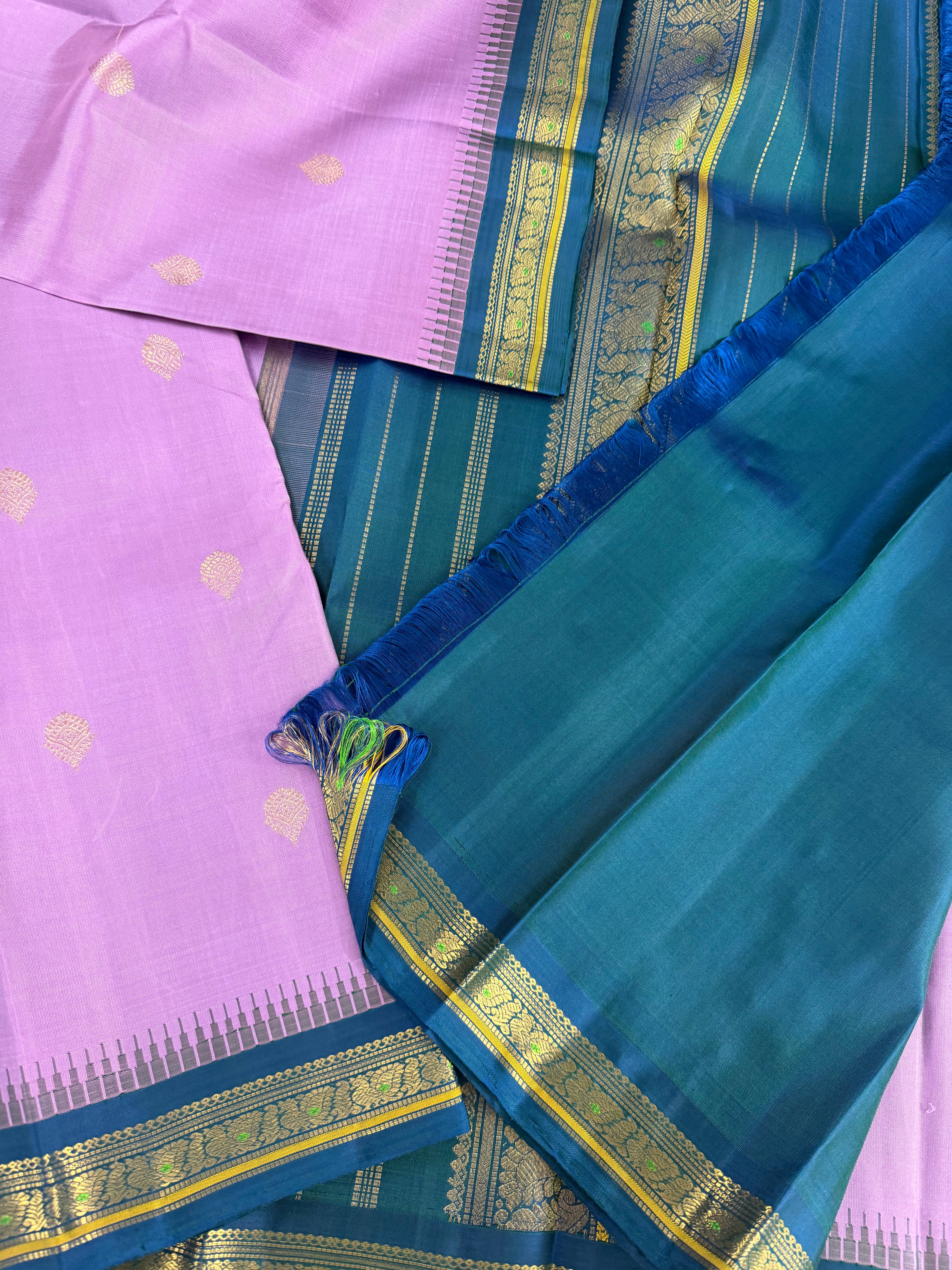 Maathey : Small border Korvai Kanjivaram Silk