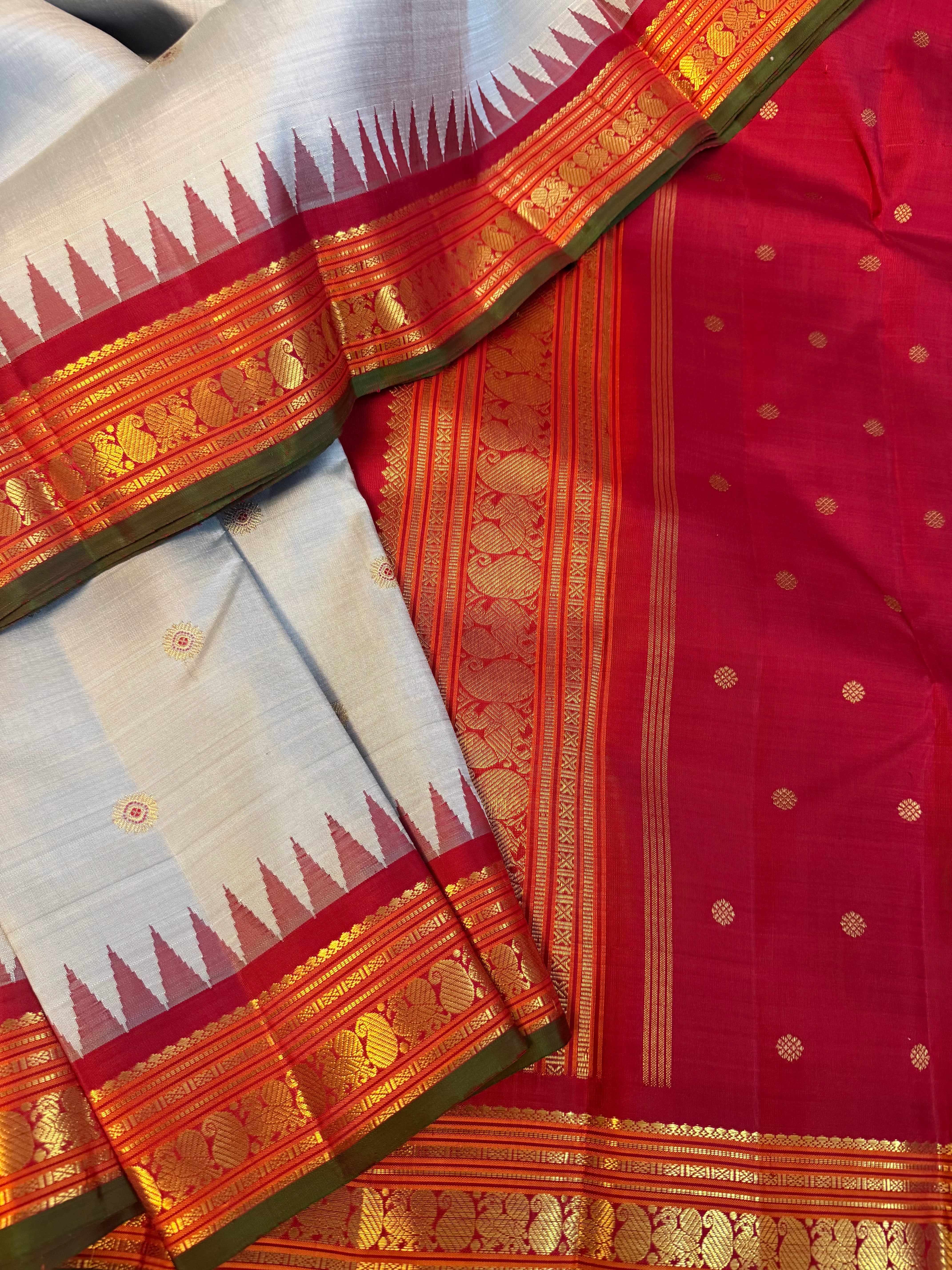 MYTHILI : Vintage Inspired Korvai Kanjivaram (Powder blue Grey)