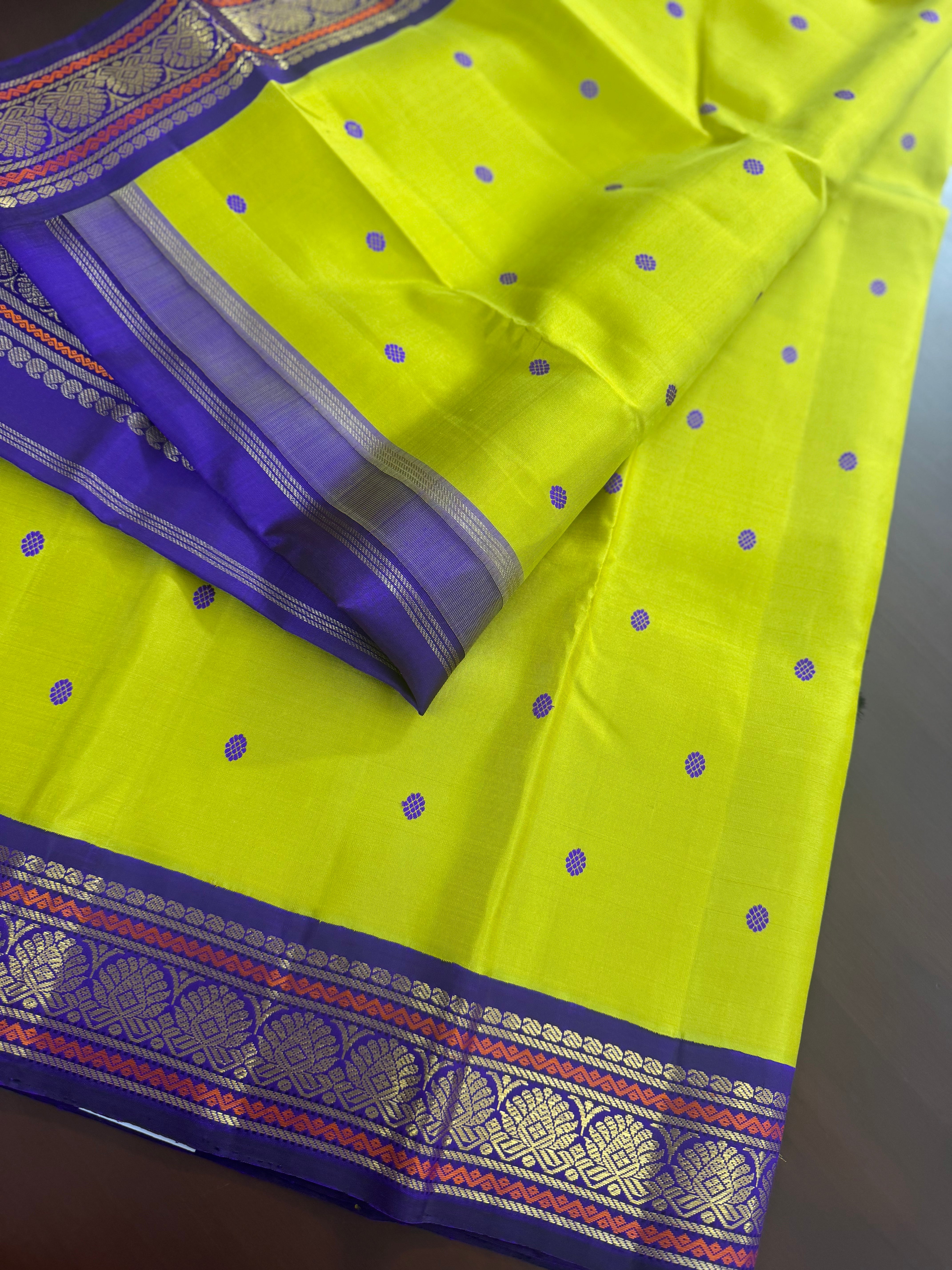 MYTHILI : Vintage Inspired Korvai Kanjivaram (Sampanga Green)