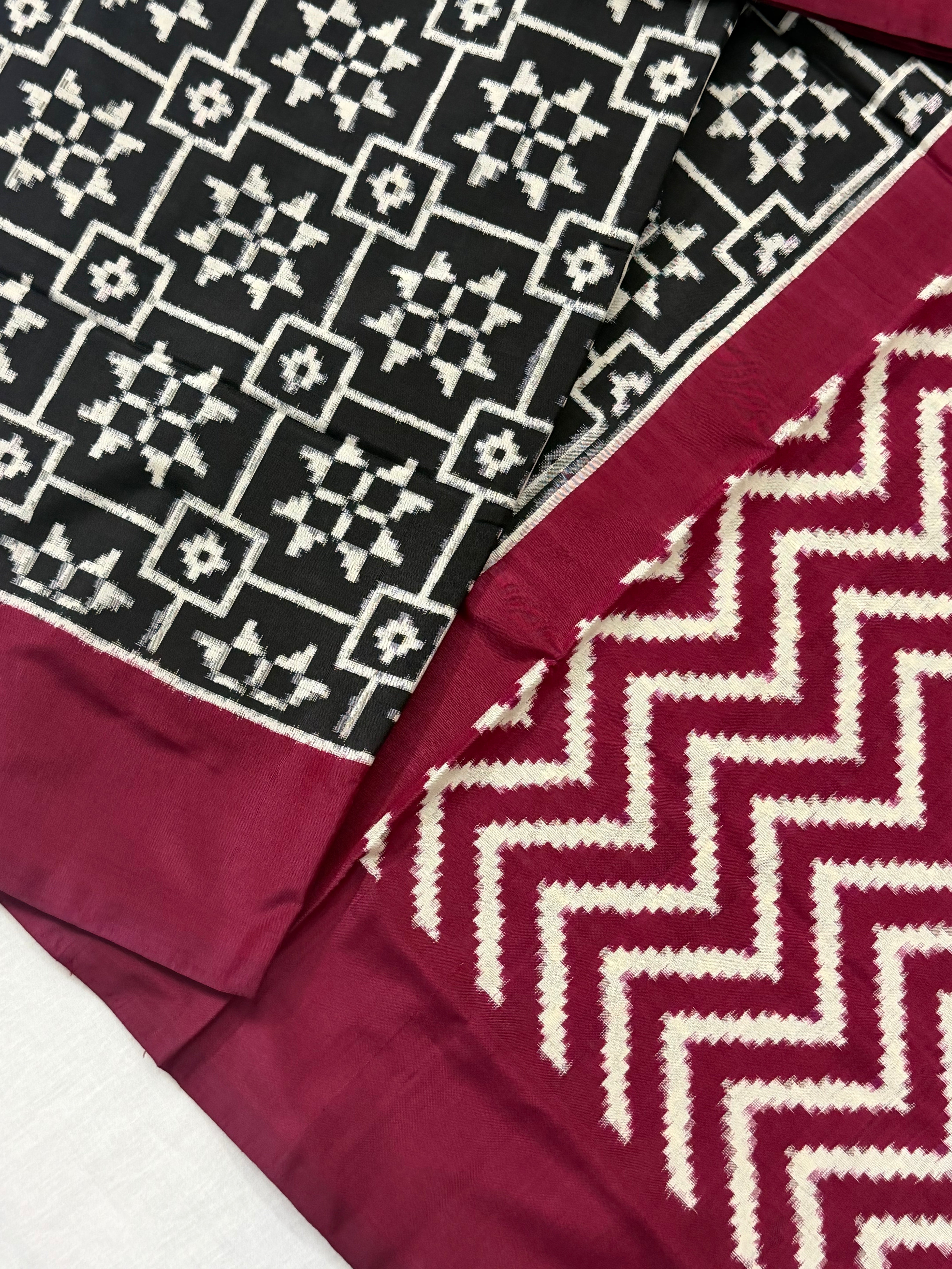 Pochampally Ikat Silk : DOUBLE IKAT
