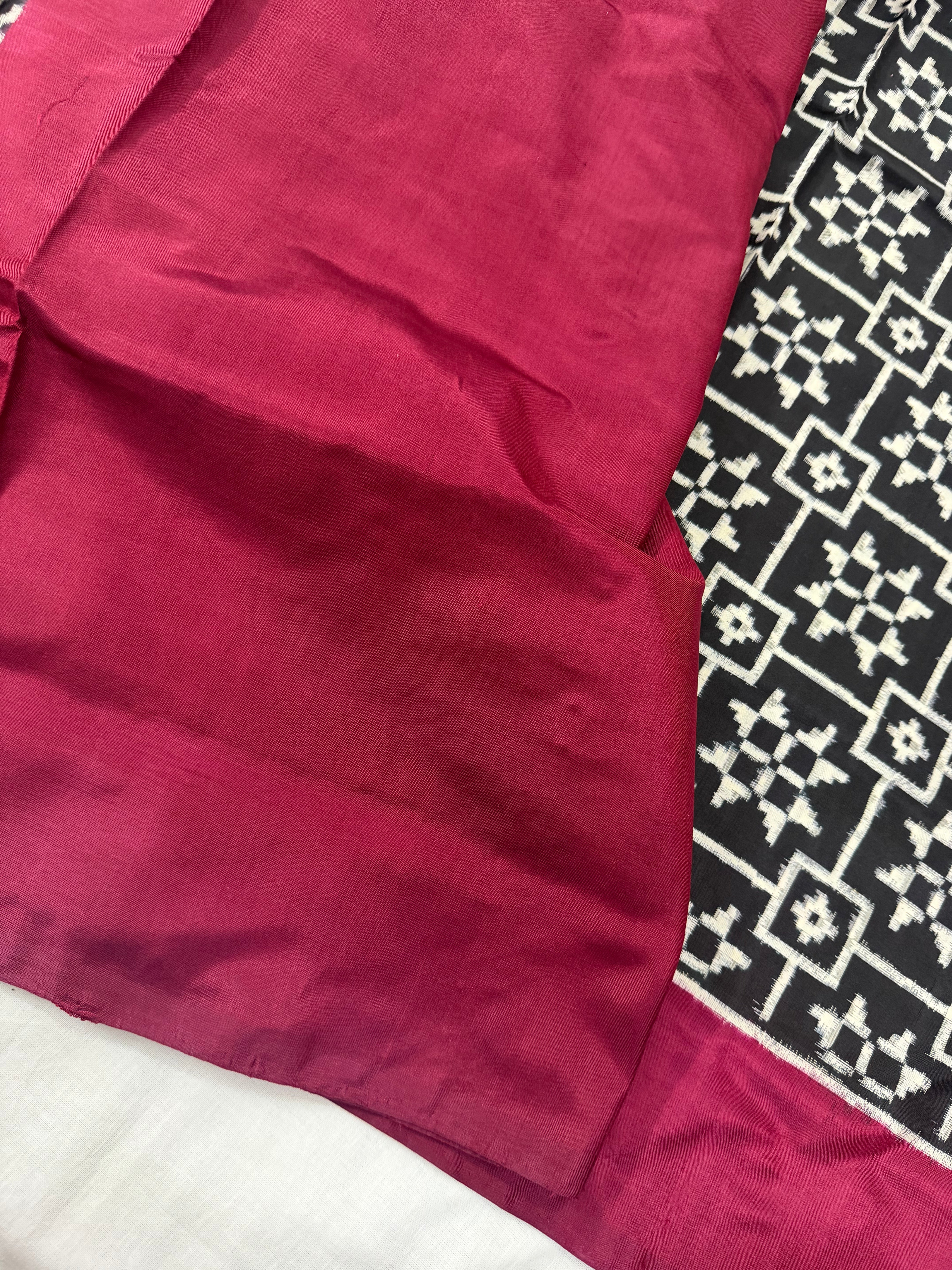 Pochampally Ikat Silk : DOUBLE IKAT
