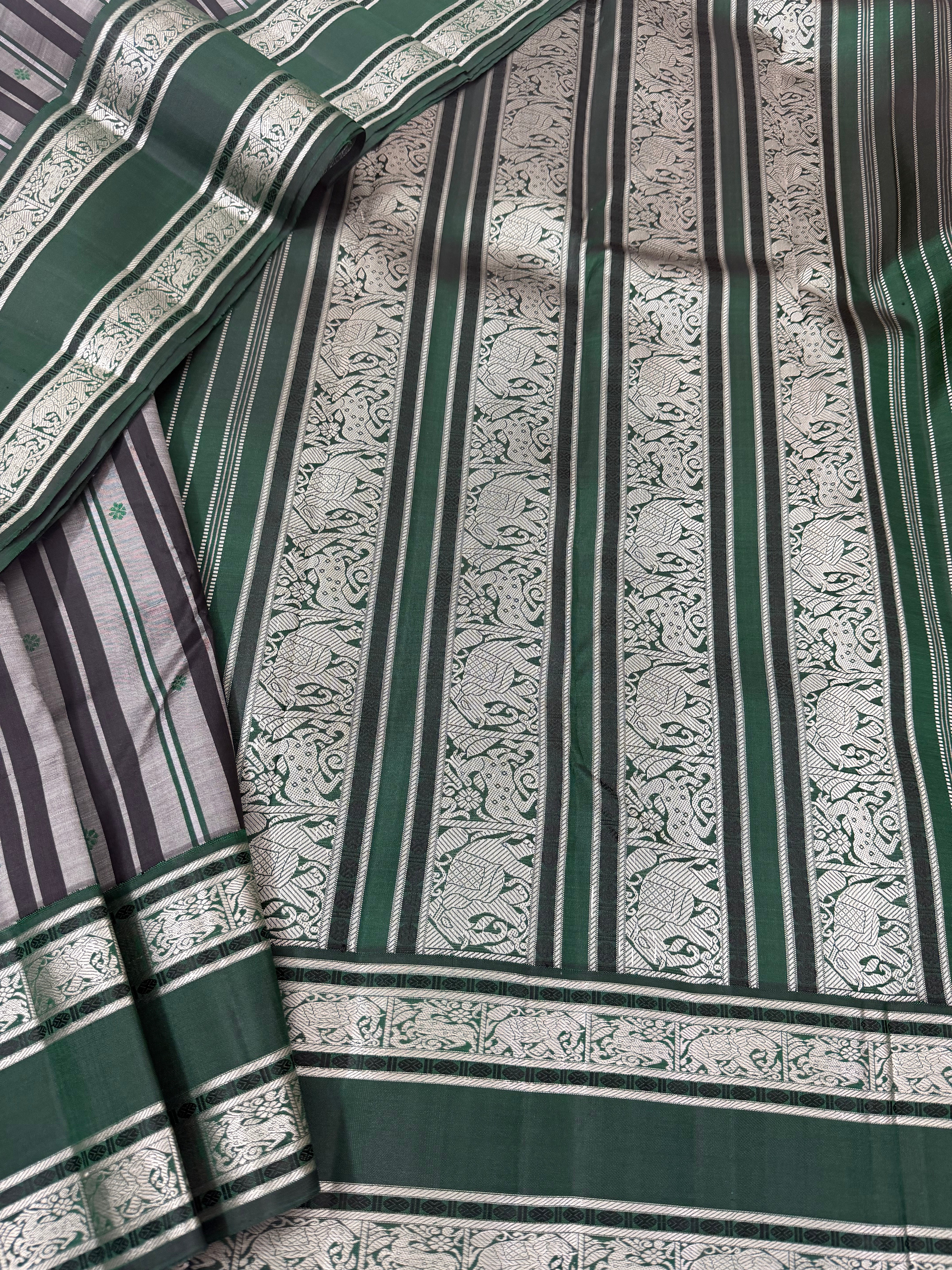 No Zari Korvai Kanjivaram Silk : VINTAGE INSPIRED
