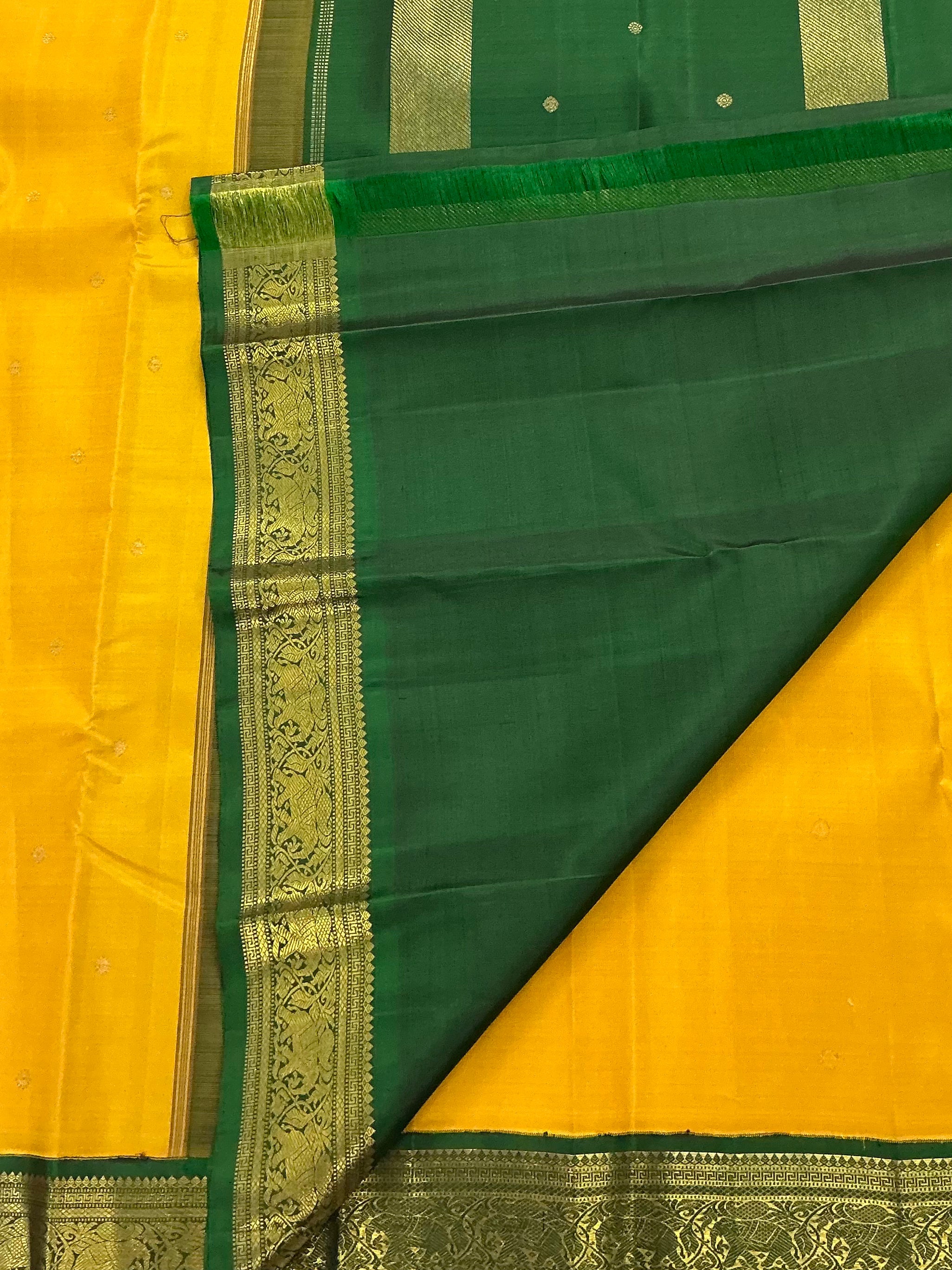 MYTHILI : Vintage Korvai Kanjivaram (Mango Yellow and Green)