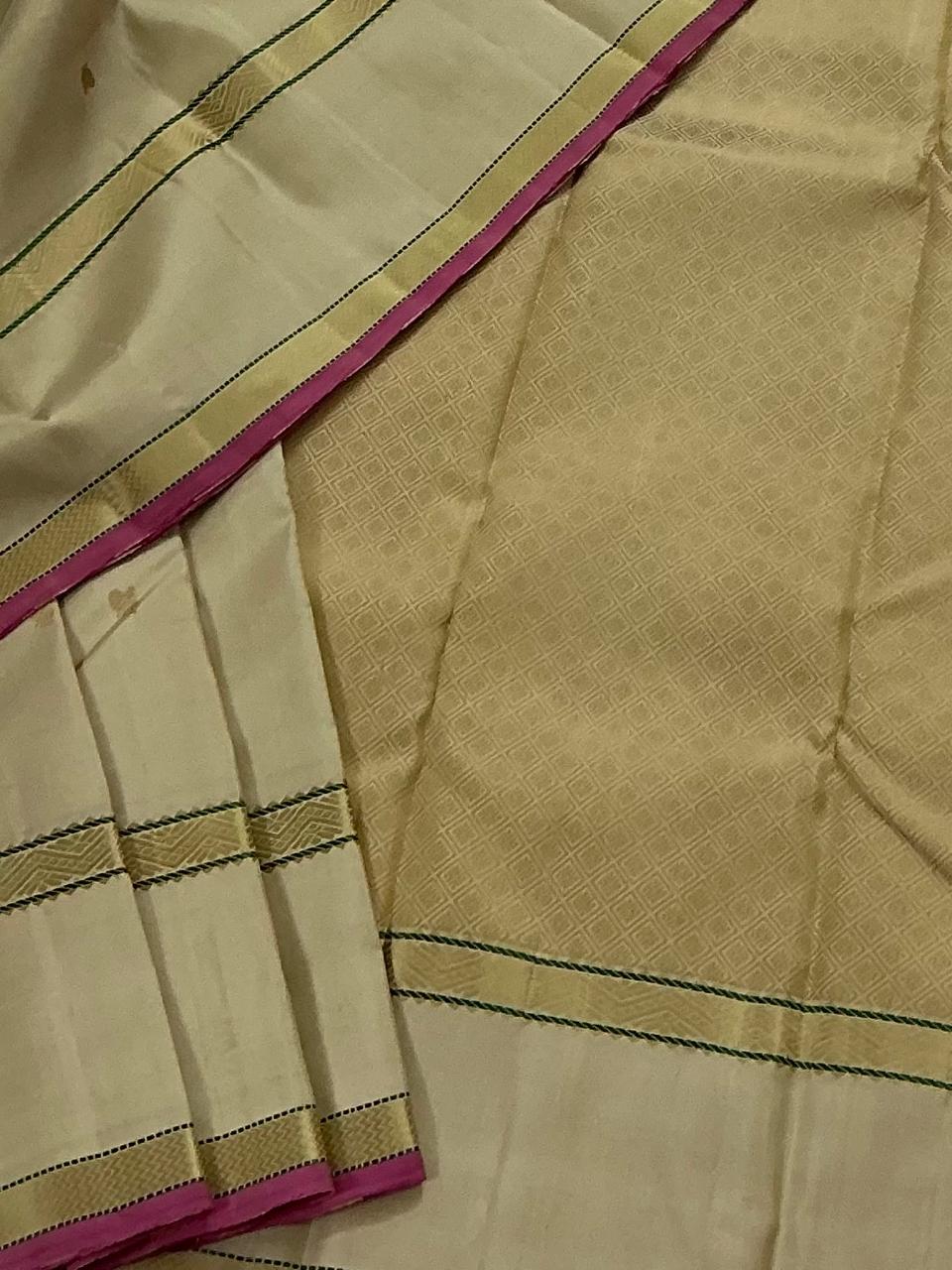 No Zari Kanjivaram Silk : Ivory