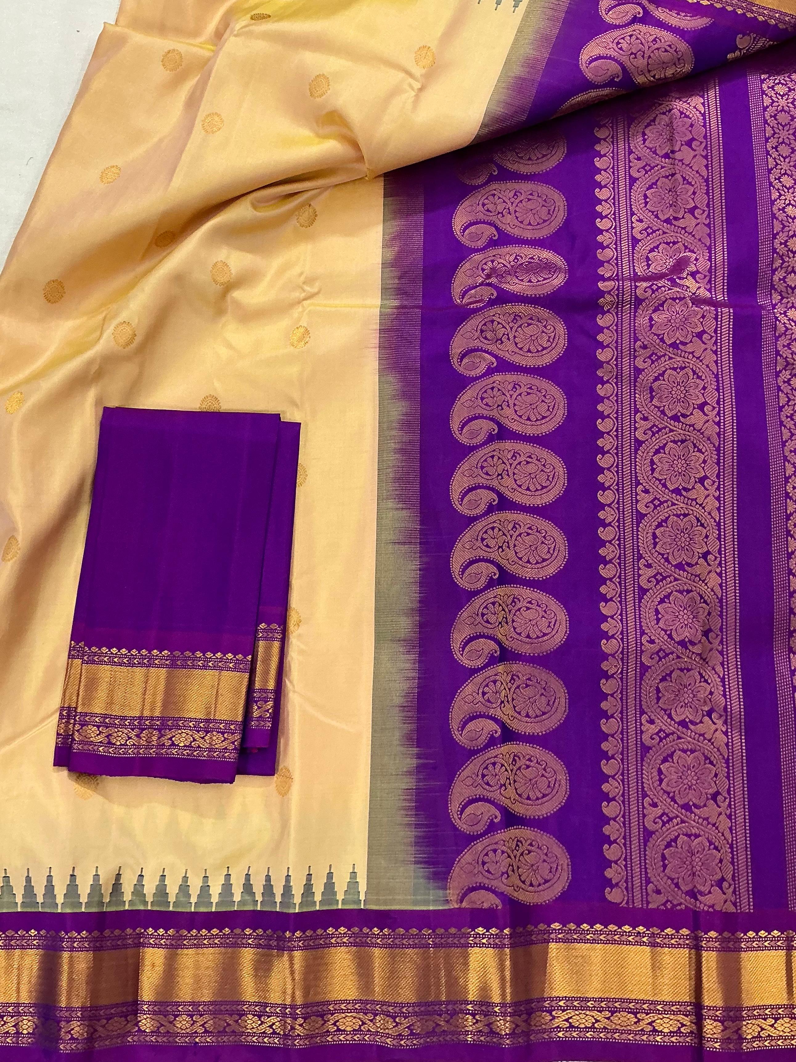 Kuttu Gadwal Silk