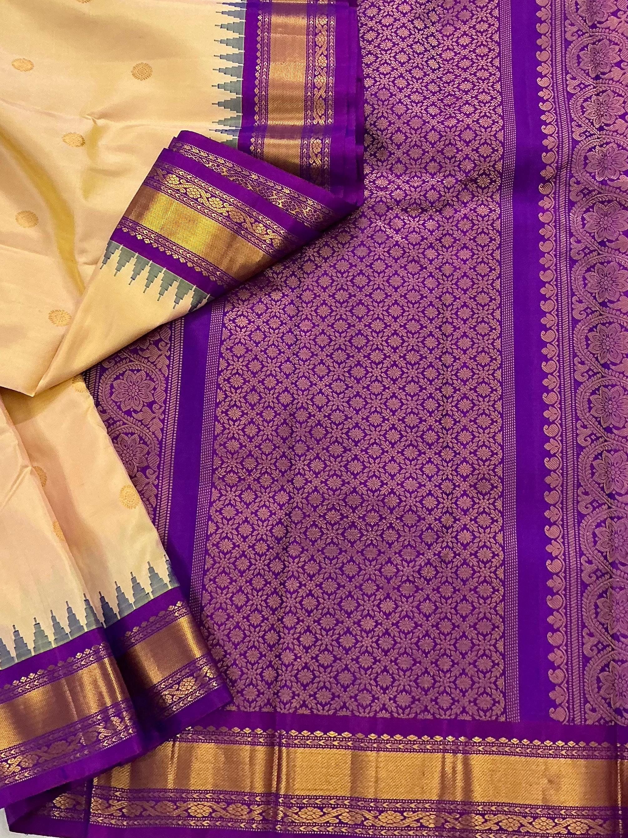 Kuttu Gadwal Silk