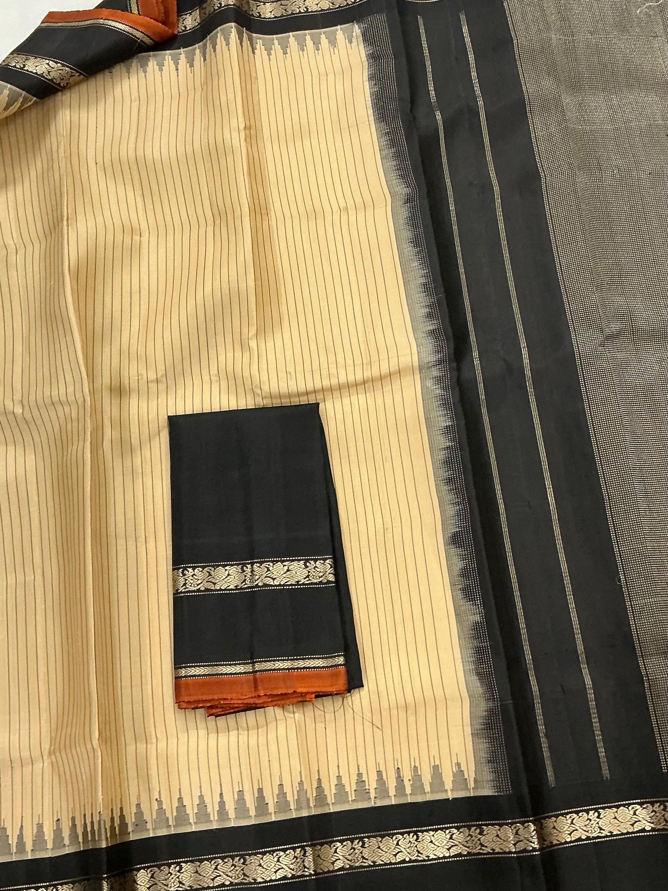 Kuttu Gadwal Silk