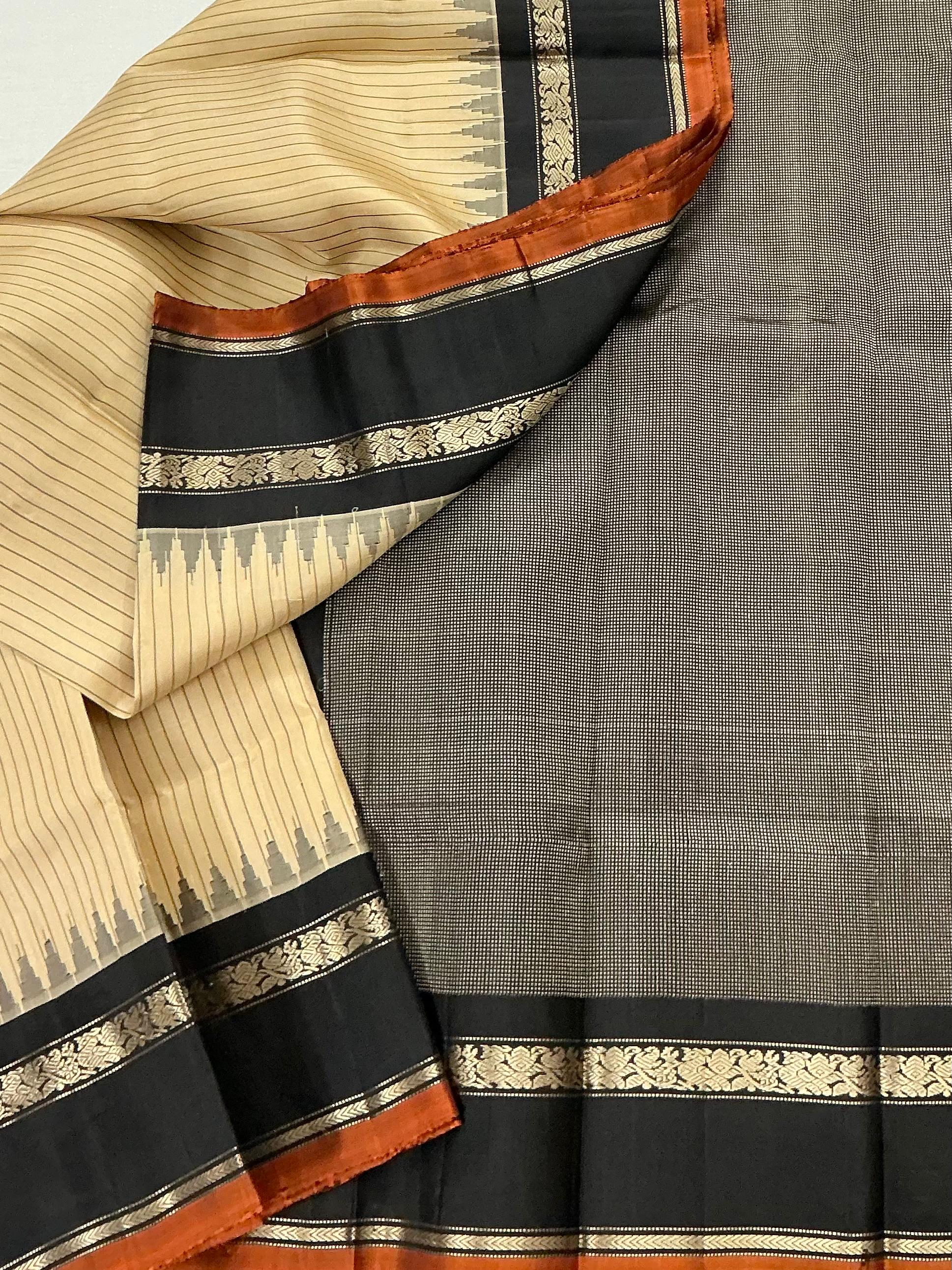 Kuttu Gadwal Silk