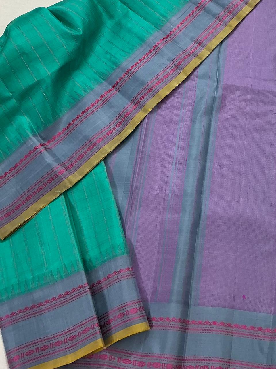 Kuttu Gadwal Silk : No Zari