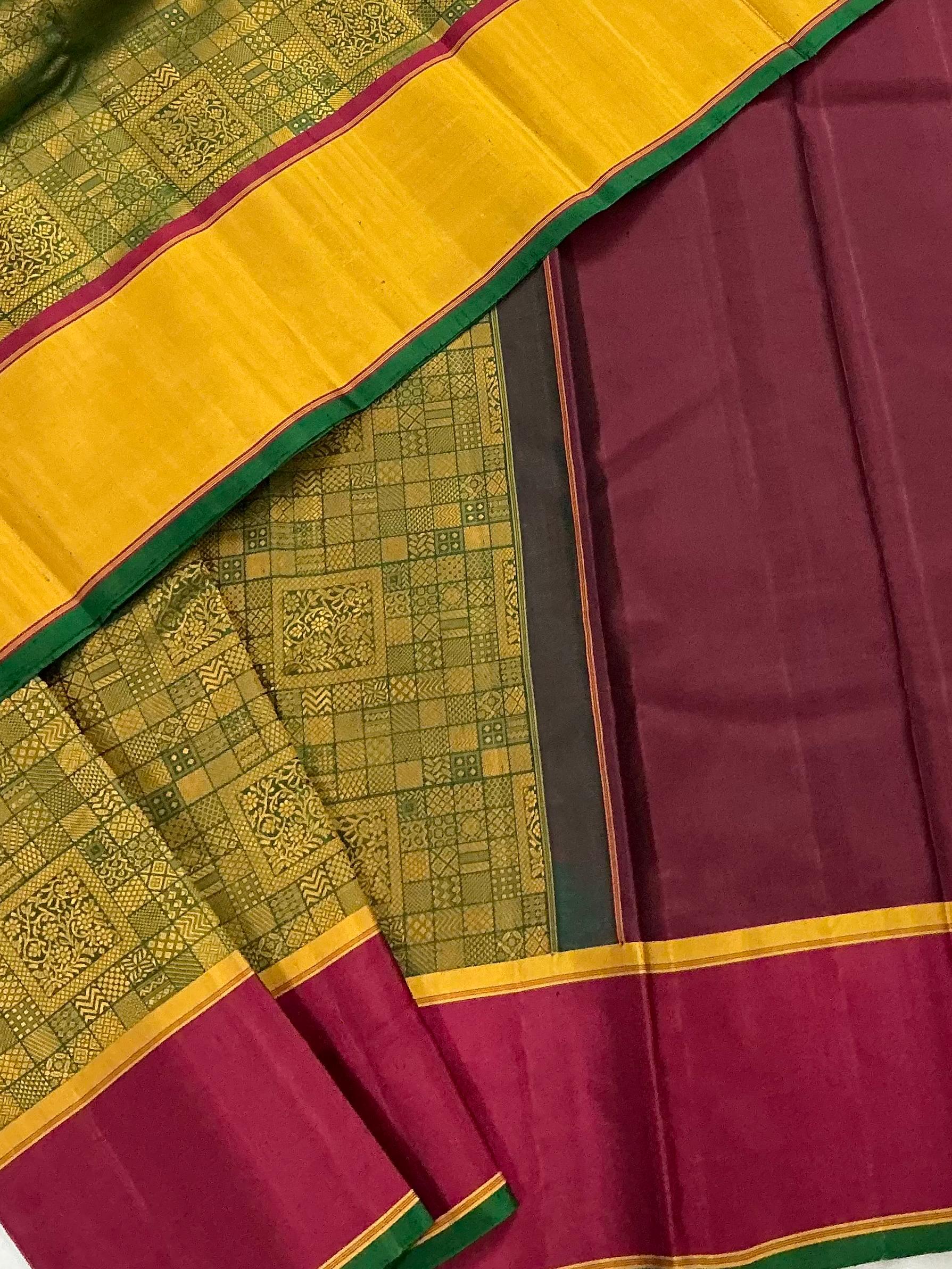 Swara: Varisaipettu with GJ borders (Green with Geometric patterns)