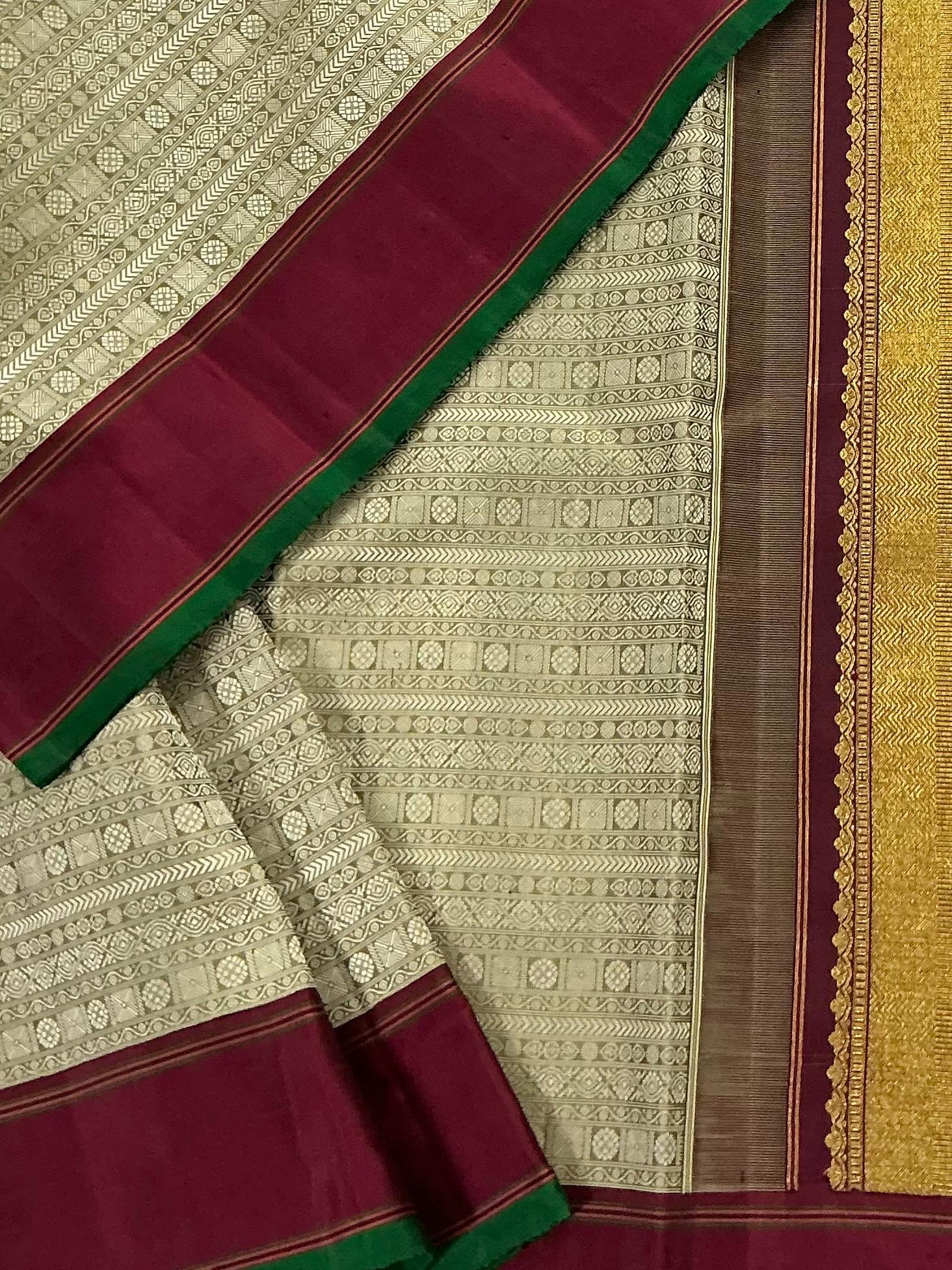 Swara: Varisaipettu with Zari Pallu