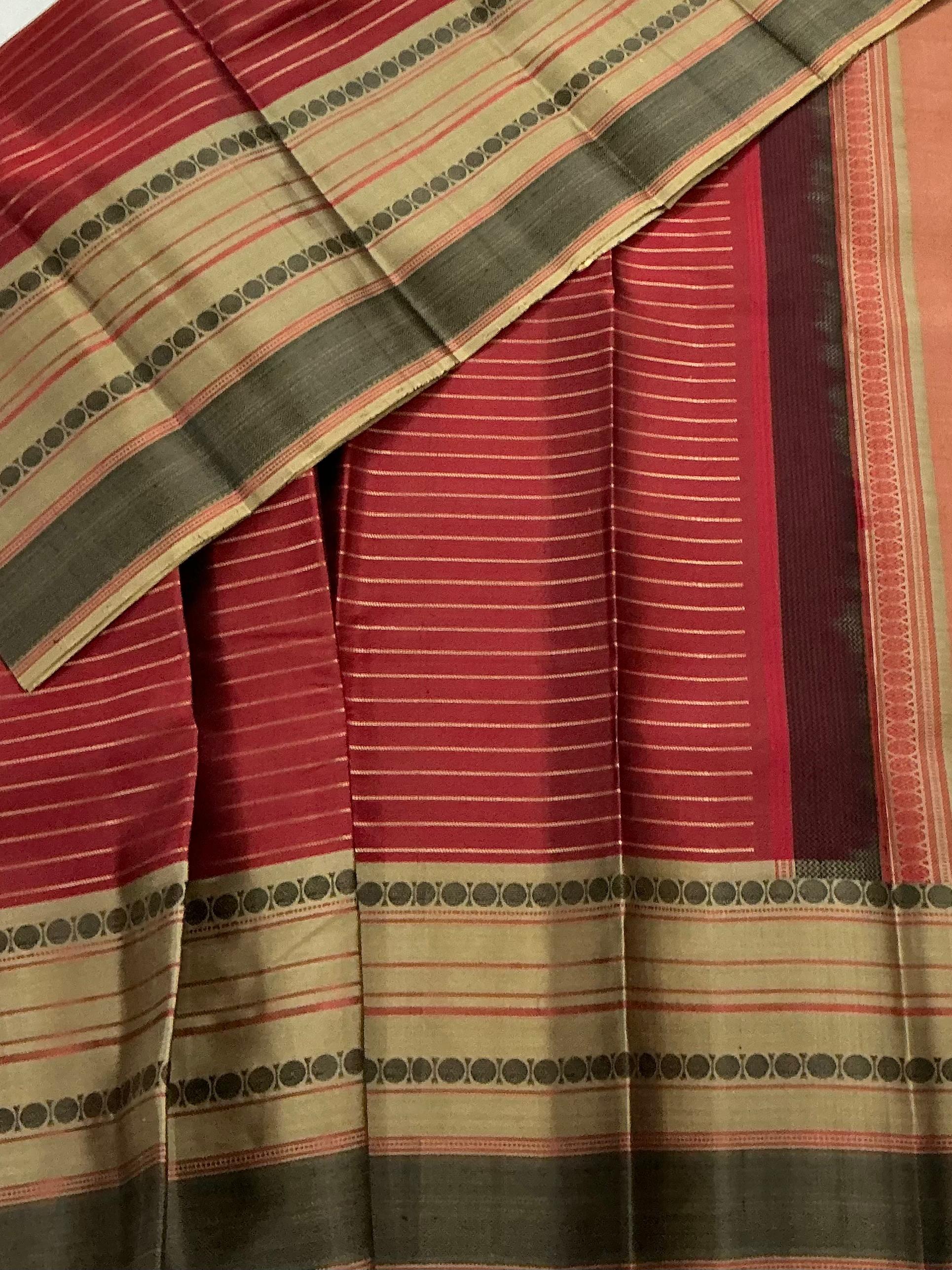 No Zari Kanjivaram Silk : Deep Scarlet Red/Maroon  & Grey